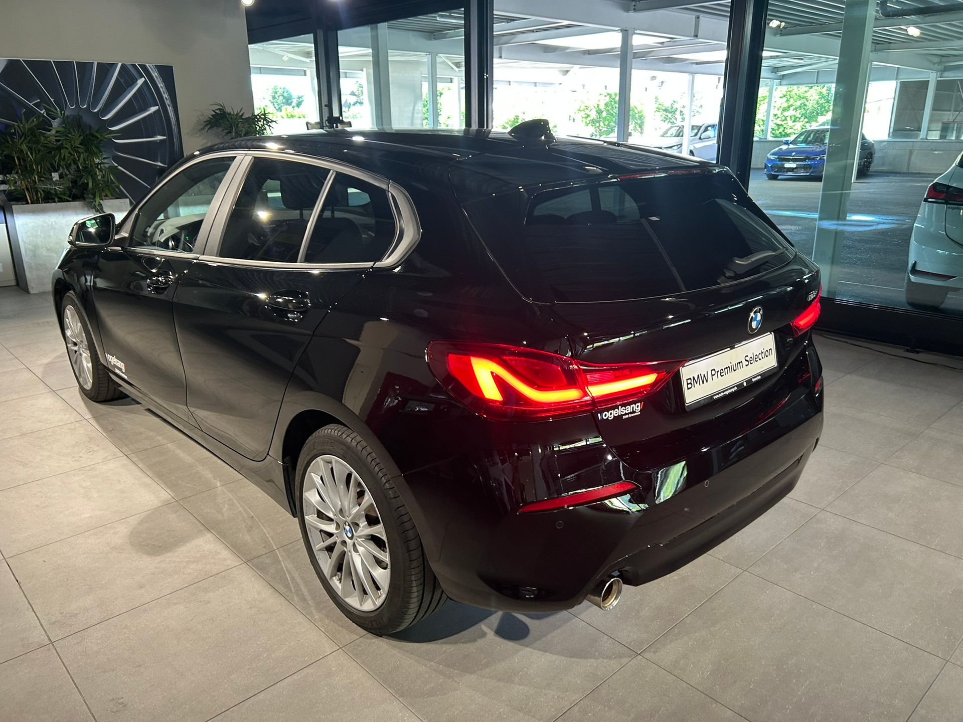 BMW 118i Steptronic-image-9
