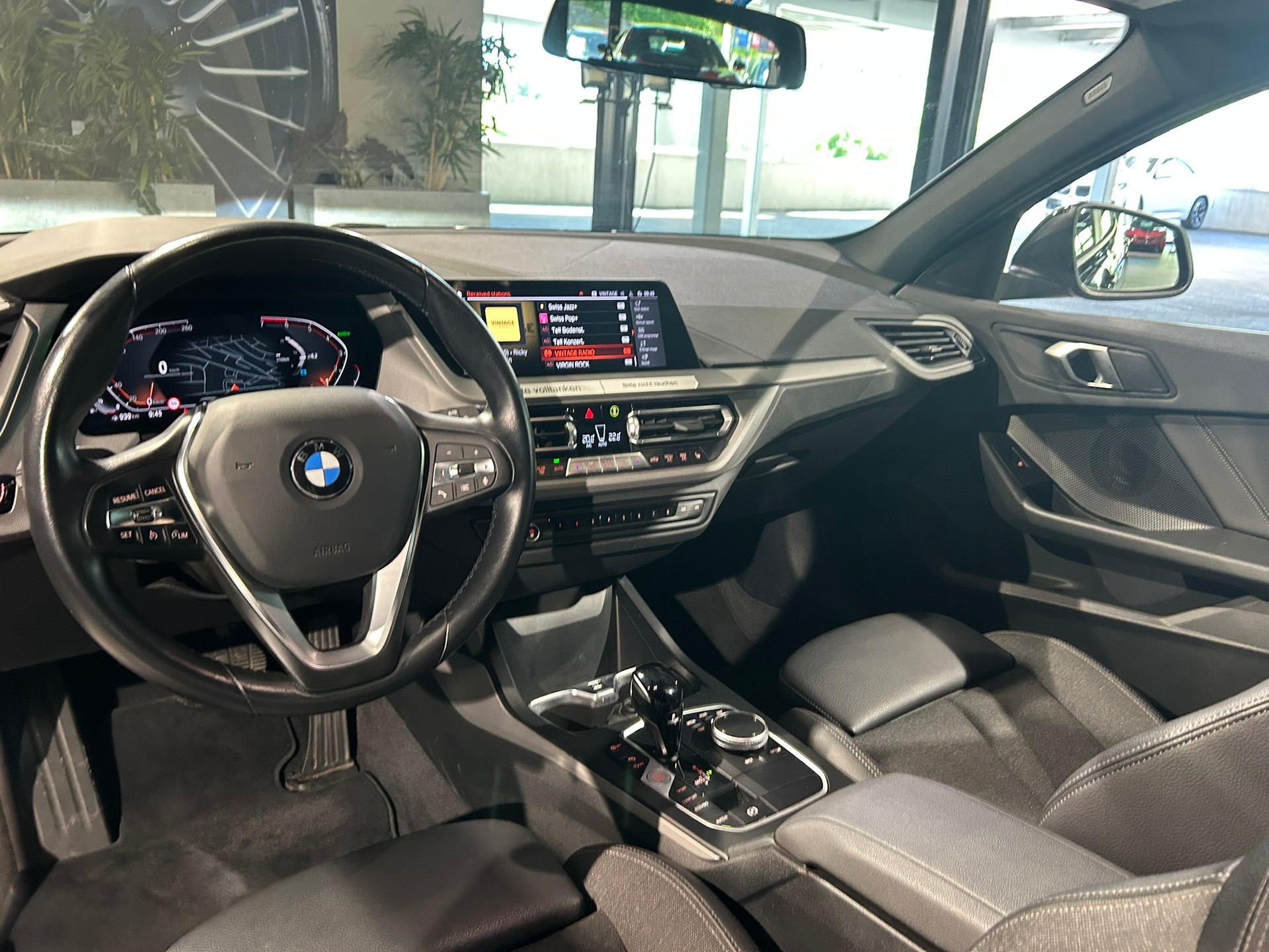 BMW 118i Steptronic-image-26