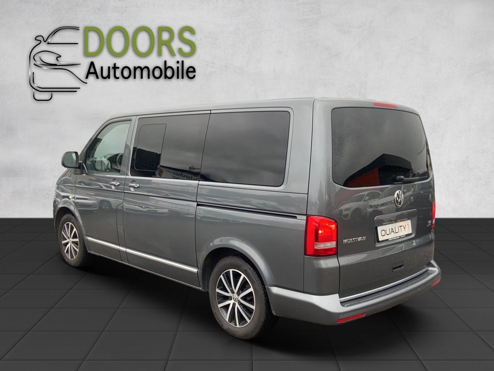 VW T5 Multivan 2.0 Bi-TDI CR Highline 4Motion DSG-image-5