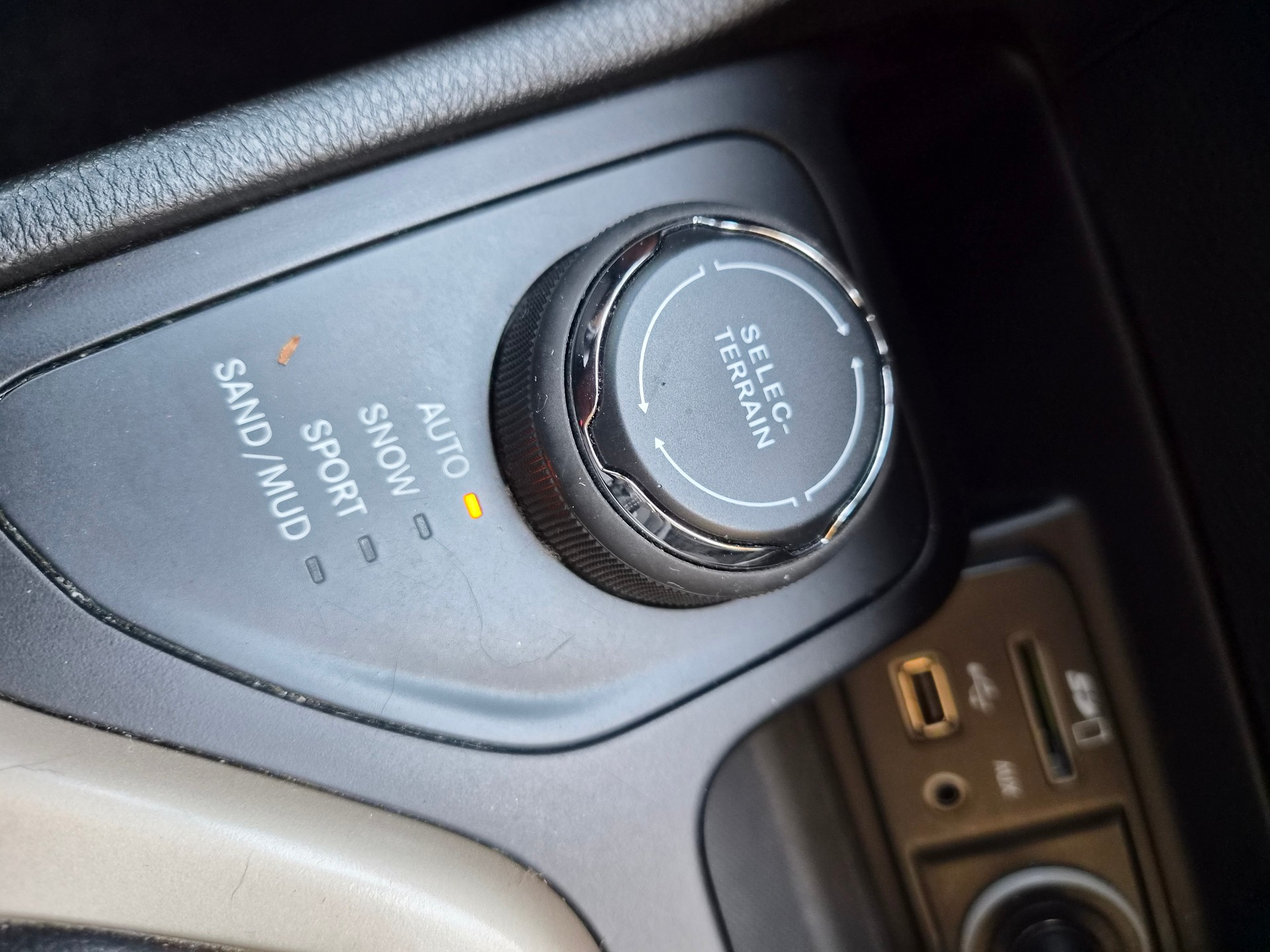 JEEP Cherokee 2.2TD Longitude AWD 9ATX-image-20
