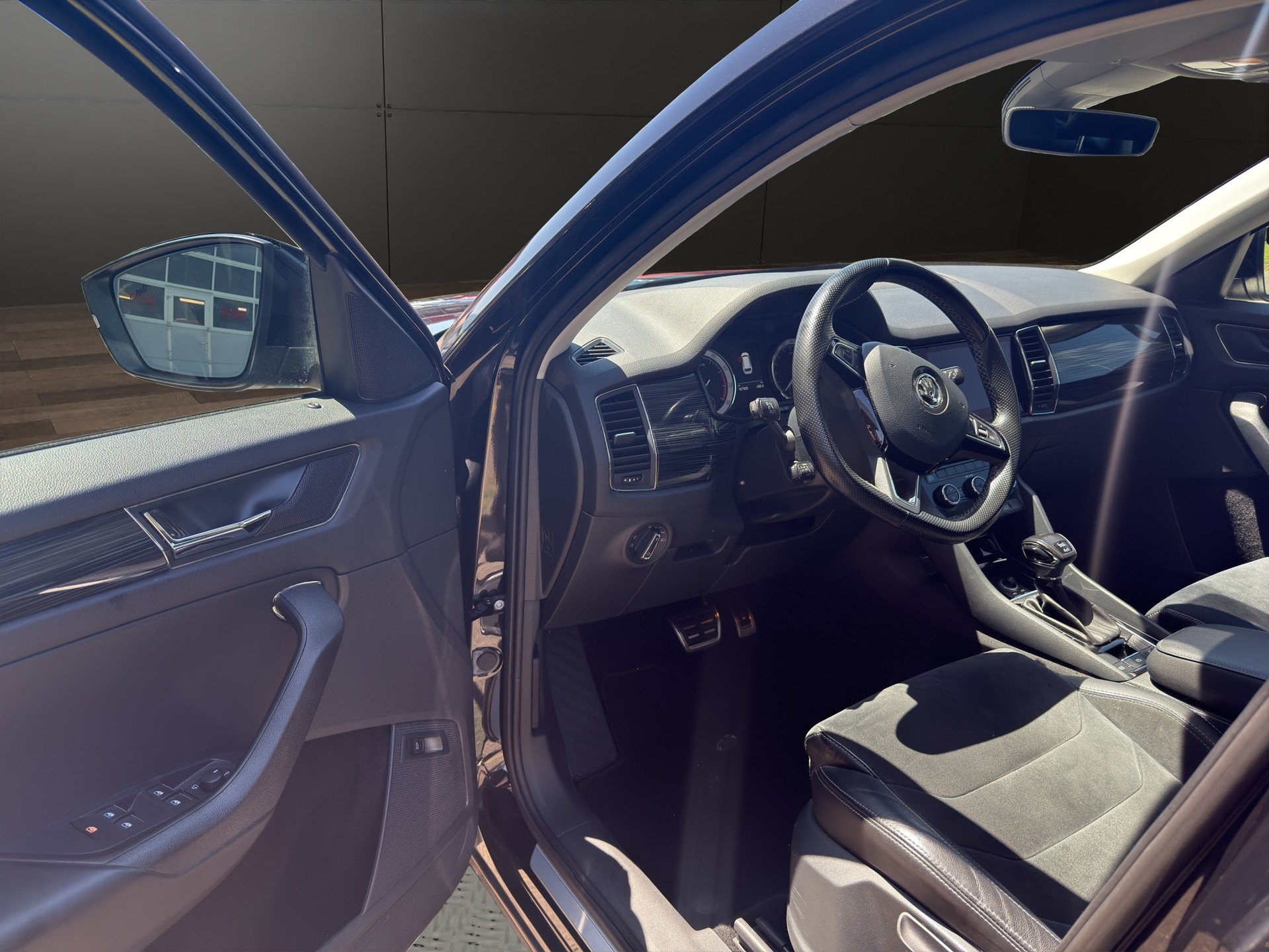 SKODA Kodiaq 2.0 TSI Style DSG 4x4-image-11