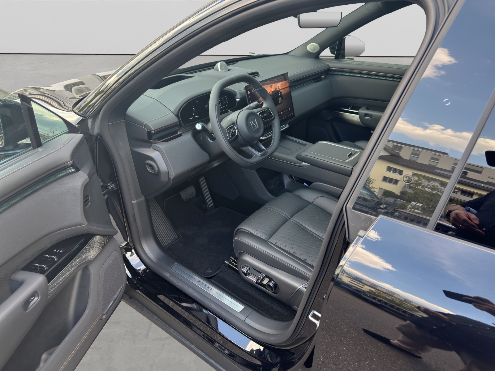 ZEEKR 7X Privilege AWD-image-5