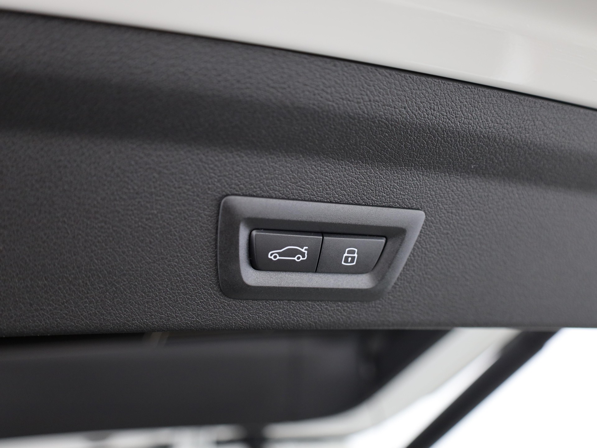 BMW 123 xDrive-image-7