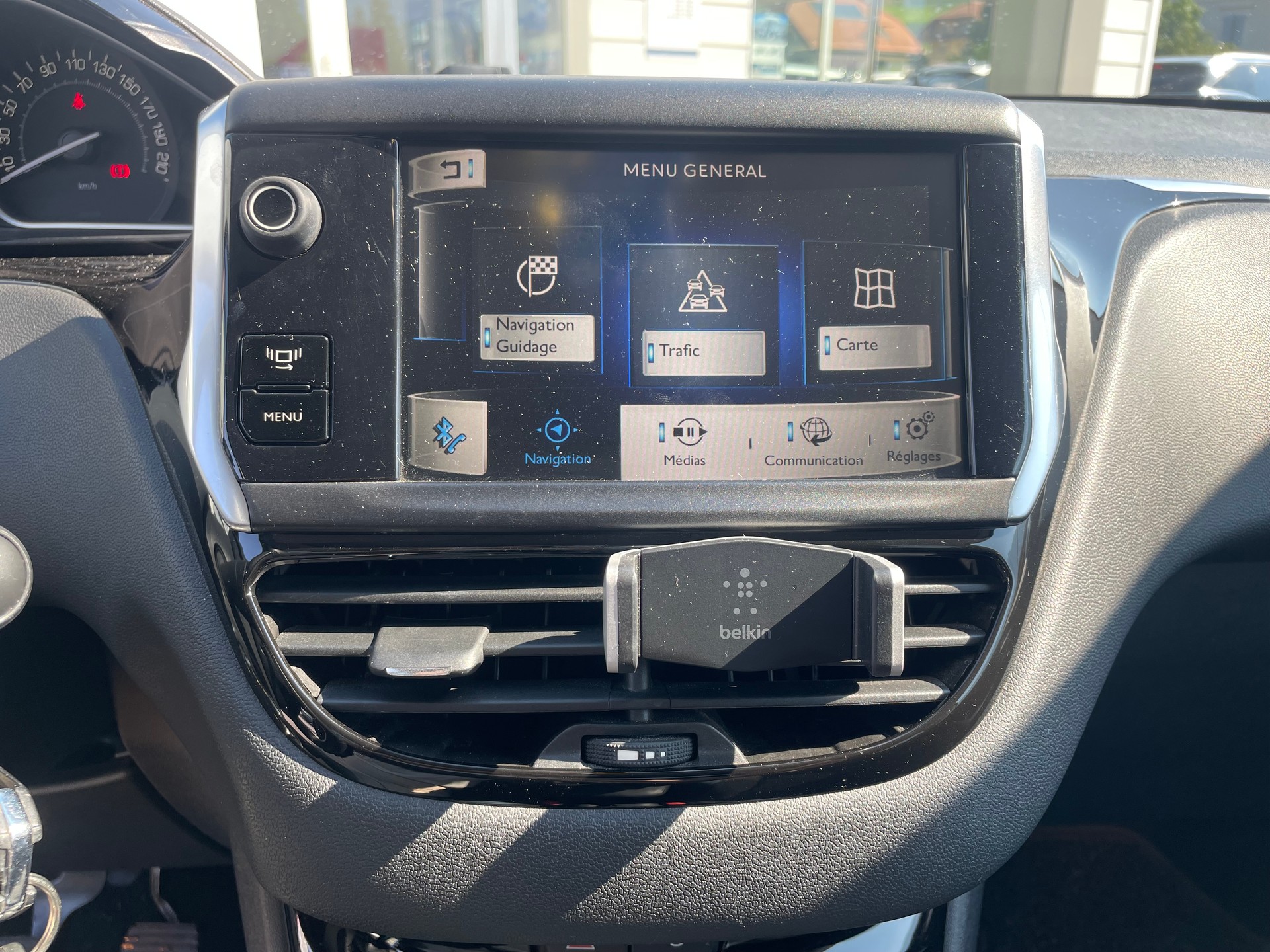 PEUGEOT 208 1.2 VTI Access-image-11