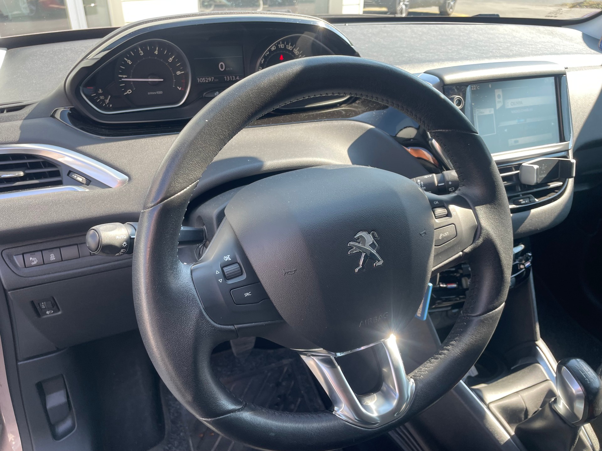 PEUGEOT 208 1.2 VTI Access-image-8