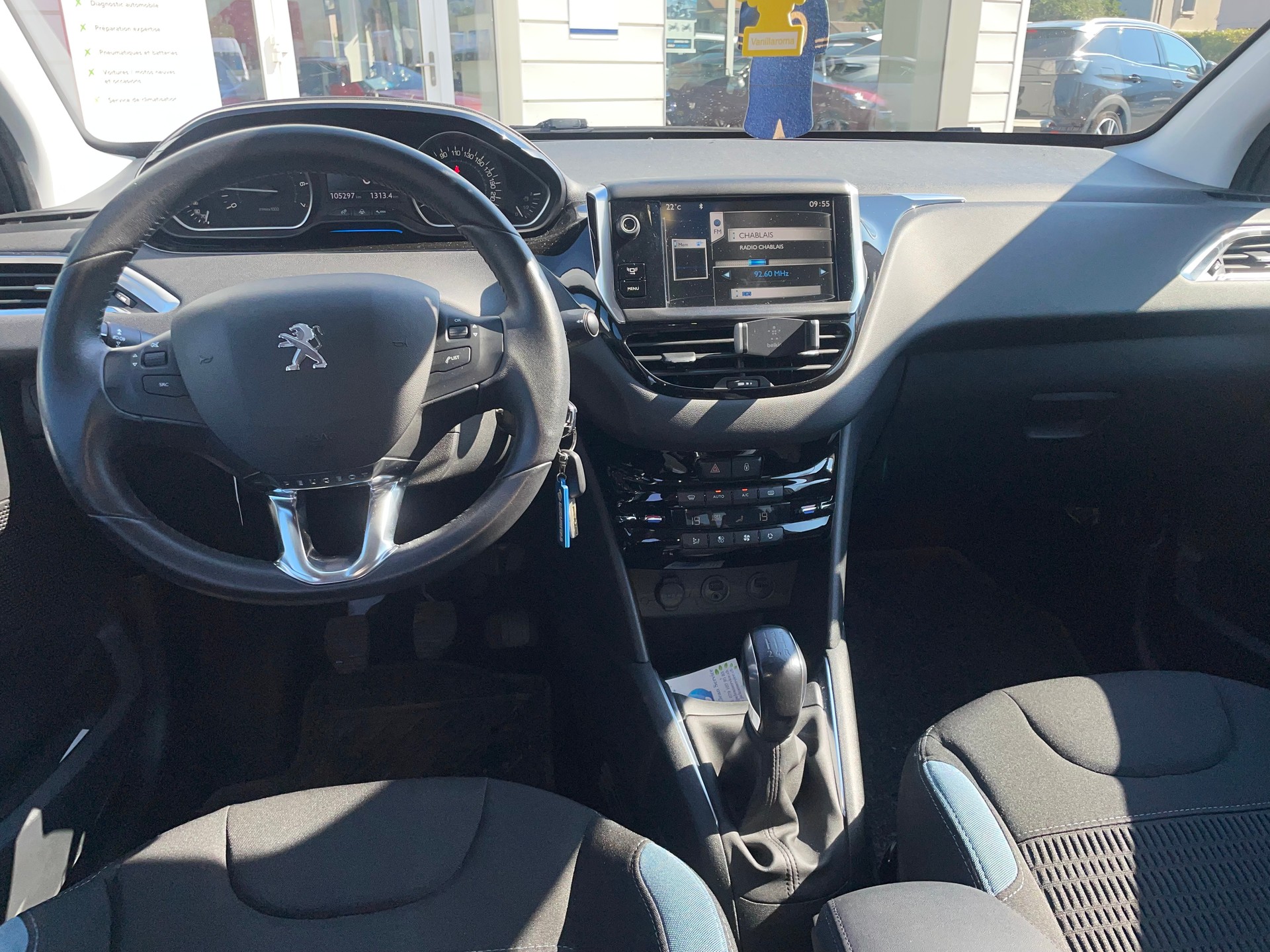 PEUGEOT 208 1.2 VTI Access-image-6