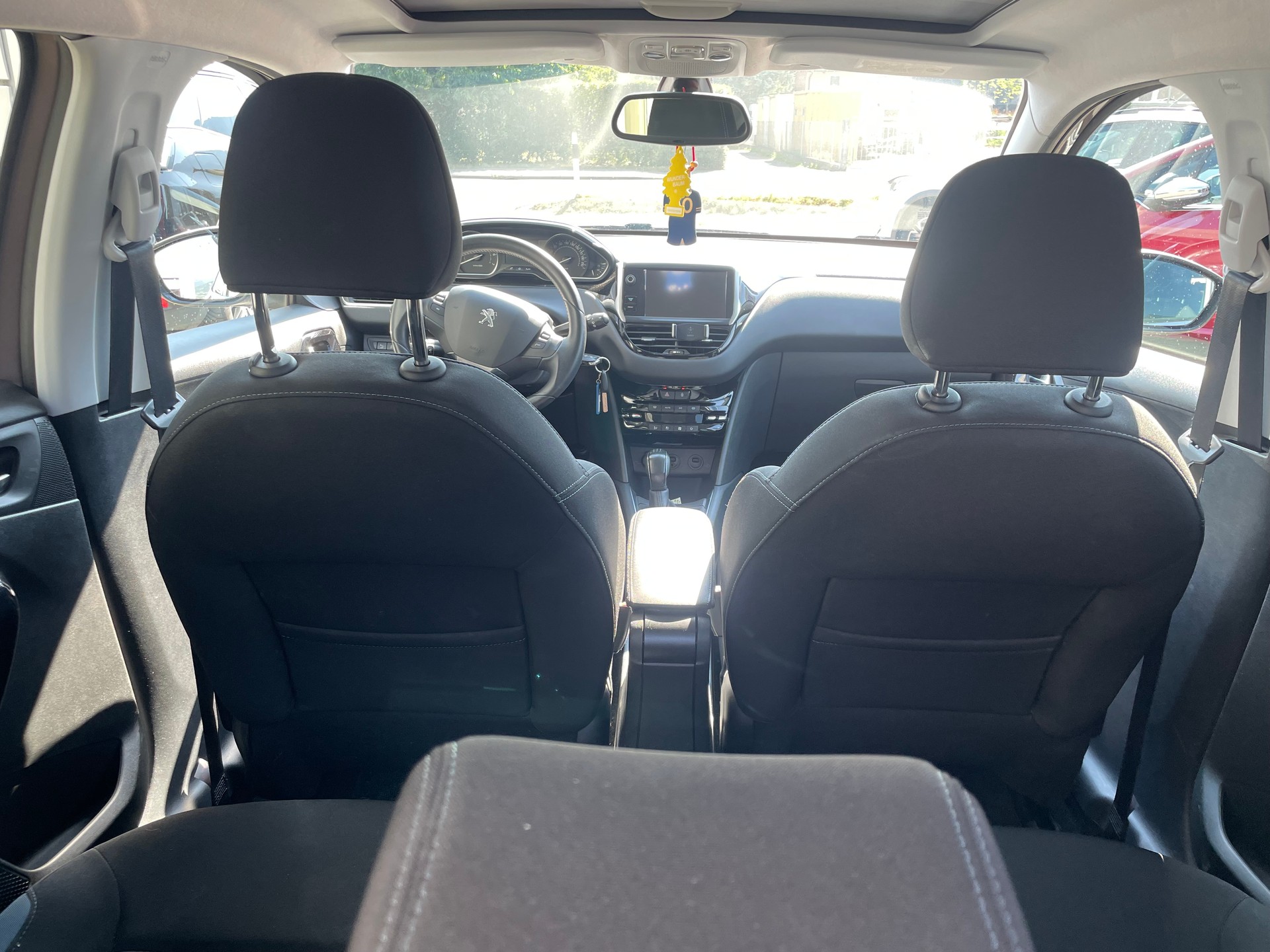 PEUGEOT 208 1.2 VTI Access-image-5