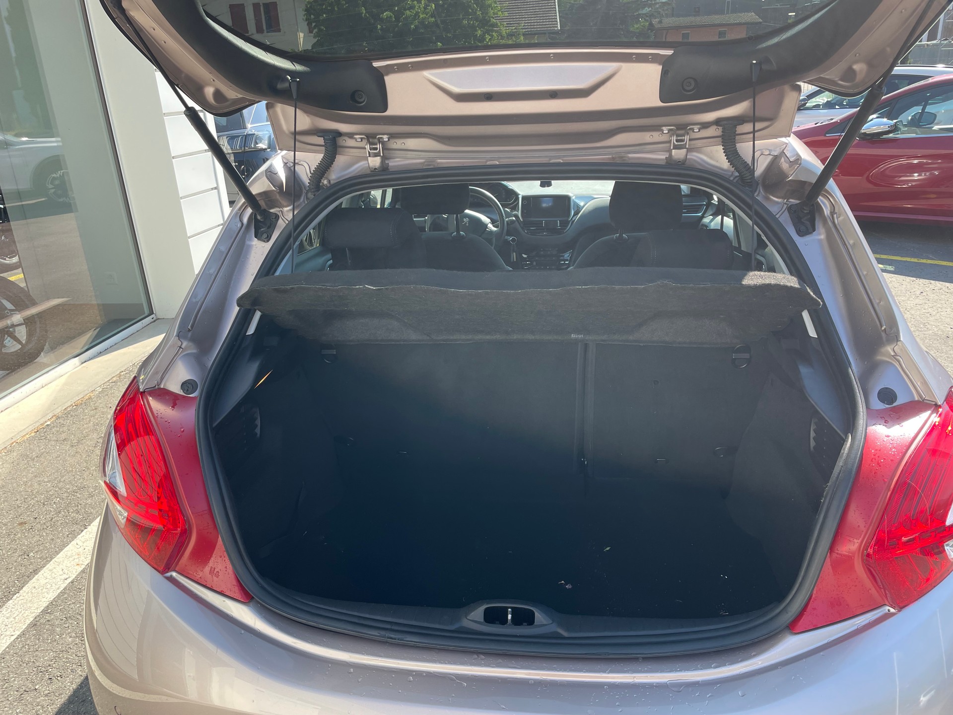 PEUGEOT 208 1.2 VTI Access-image-15