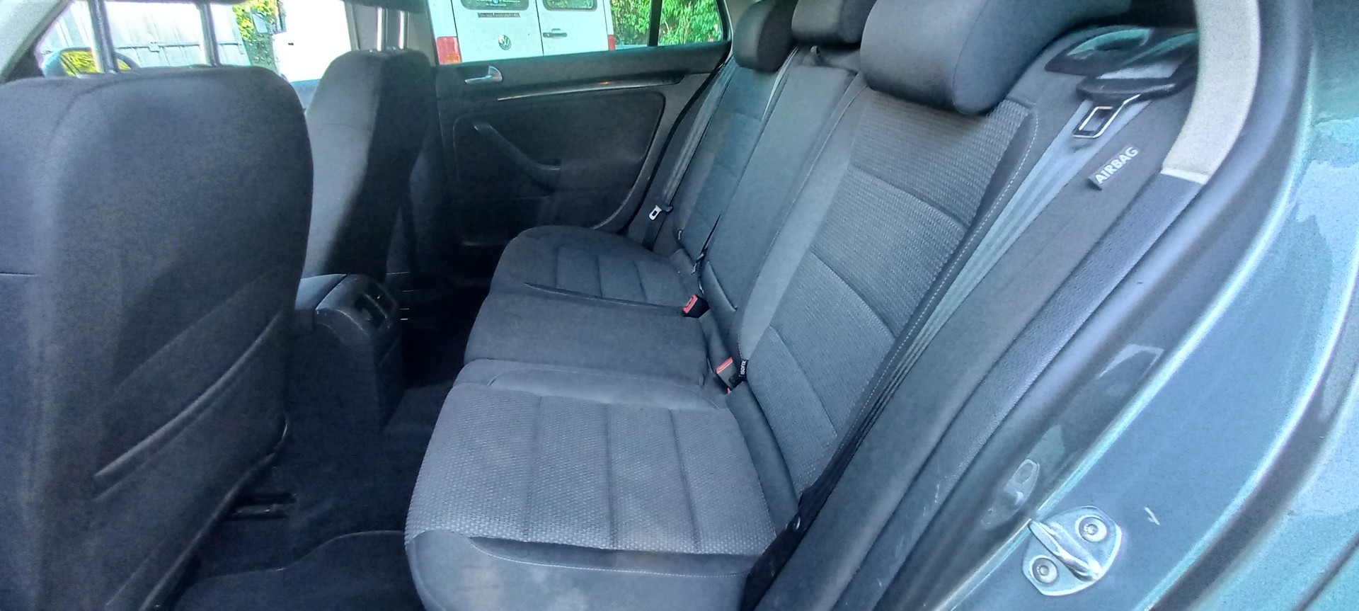 VW Golf Variant 1.2 TSI BlueMotion Technology Team-image-10