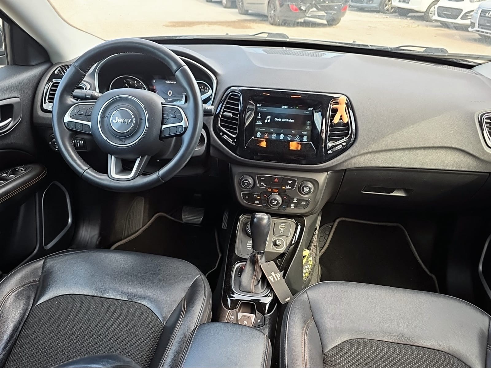 JEEP Compass 2.0CRD Limited AWD 9ATX Frisch MFK-image-7