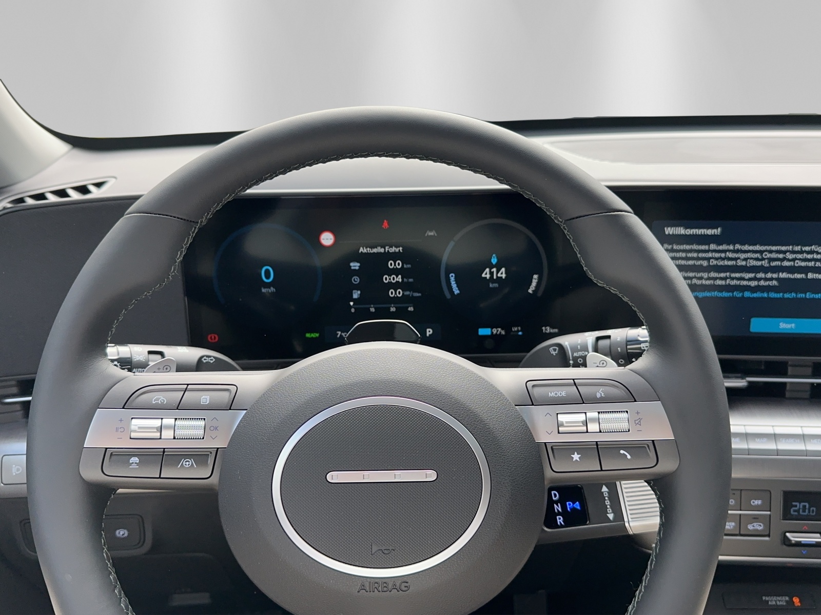 HYUNDAI Kona EV 65.4 kWh Vertex-image-14