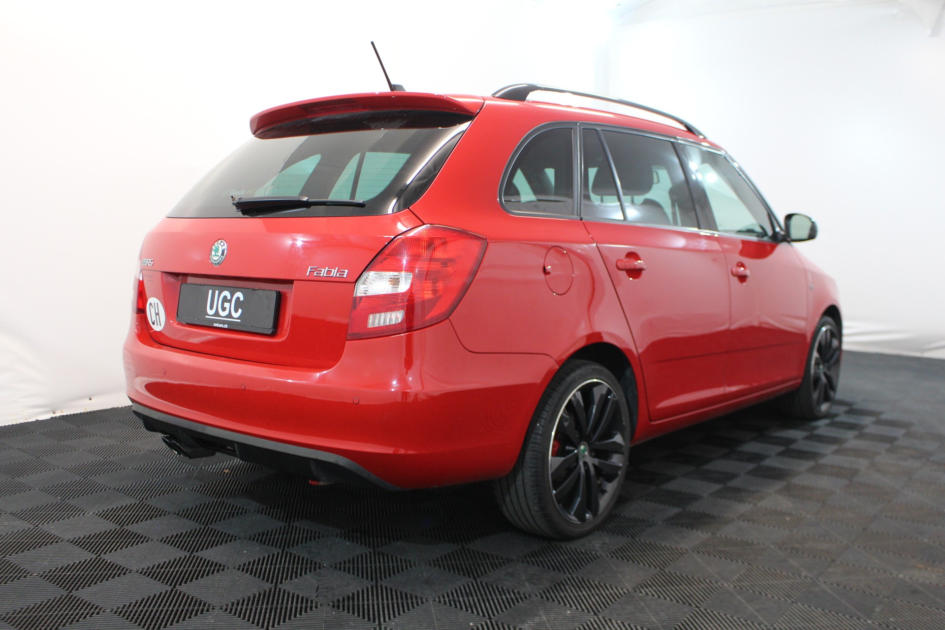 SKODA Fabia Combi 1.4 TSI RS DSG-image-5