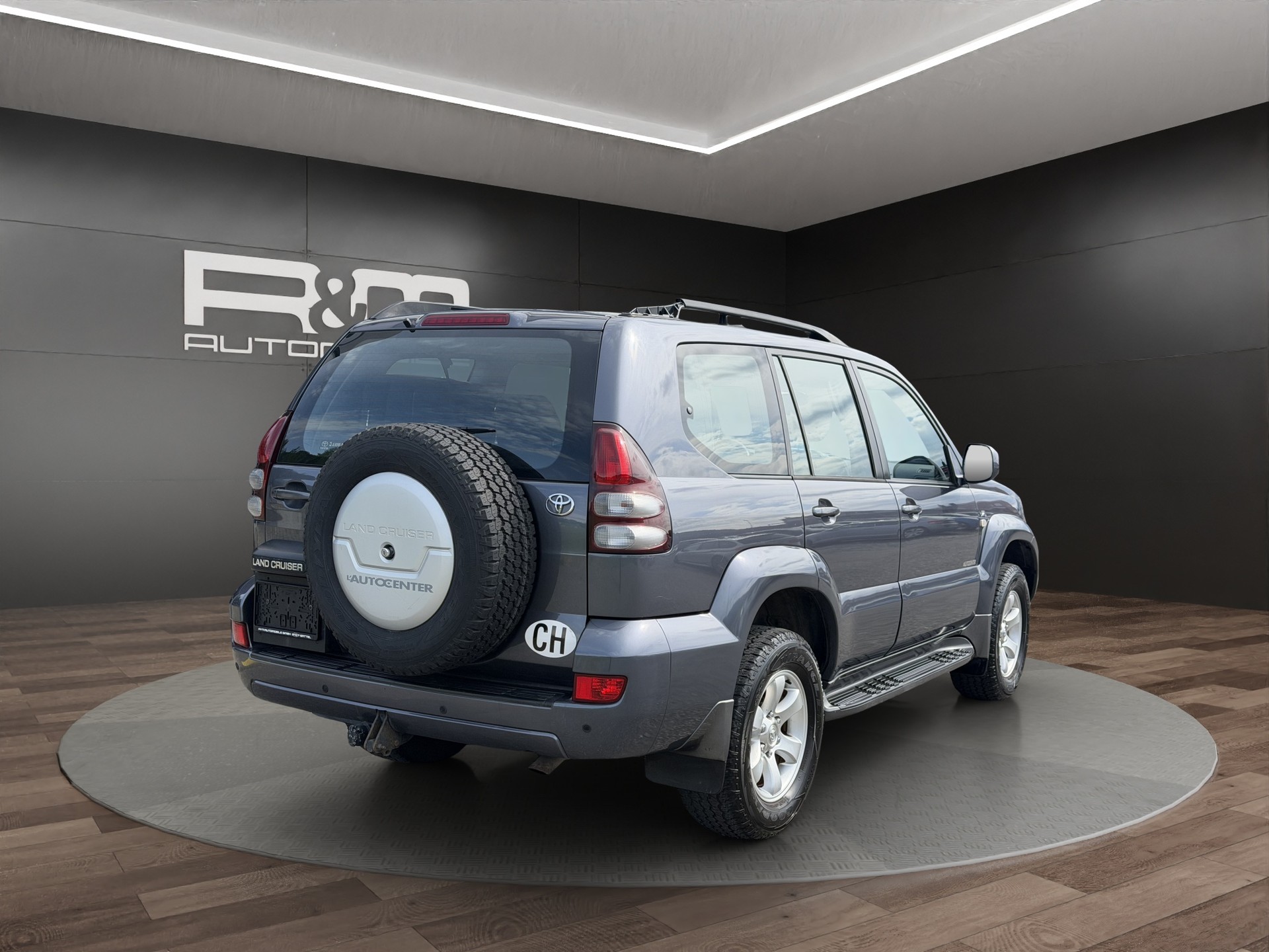 TOYOTA Land Cruiser 3.0 TD Linea Luna-image-4
