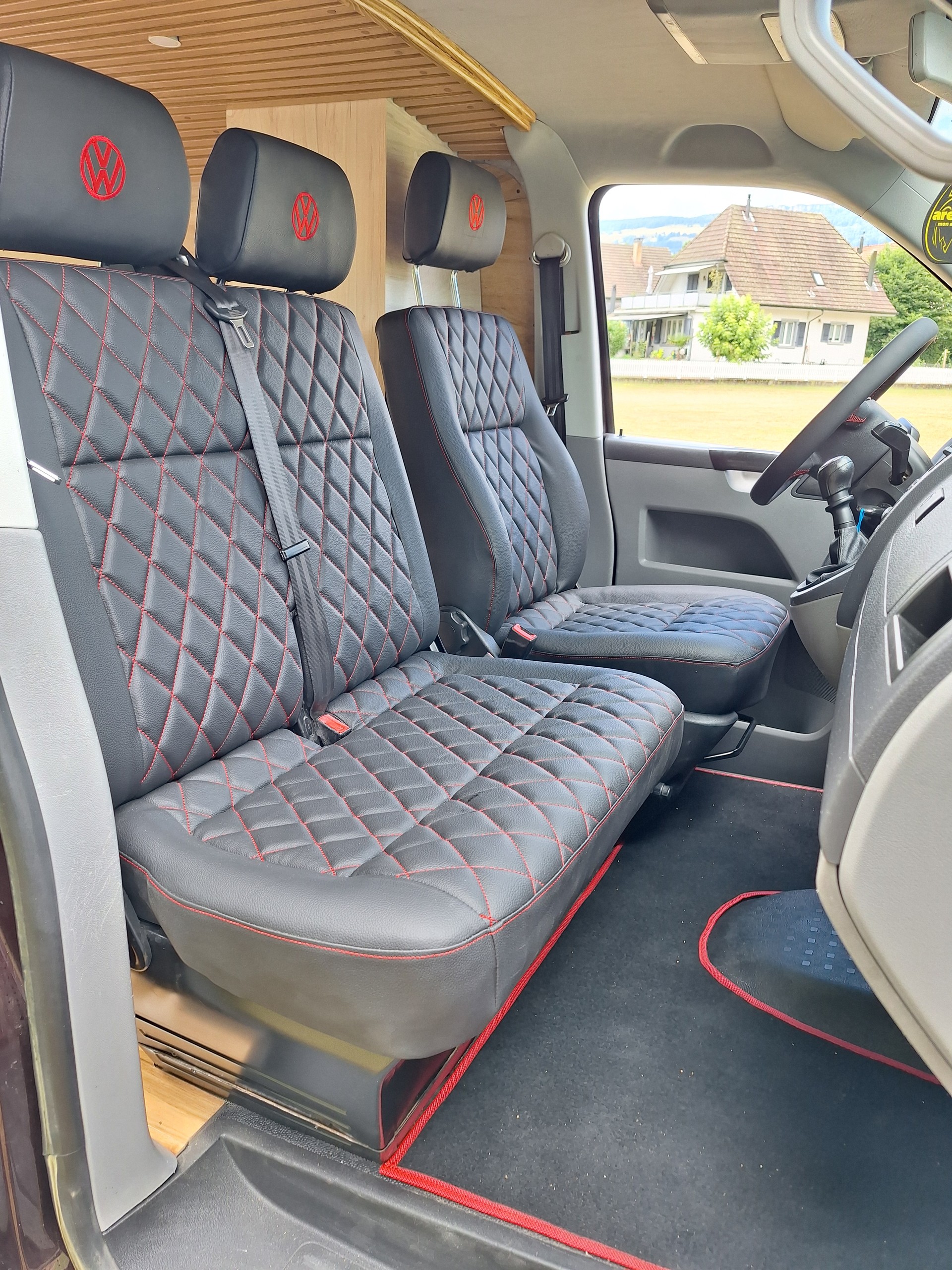 VW 2.5 TDI 4x4 Camper-image-15