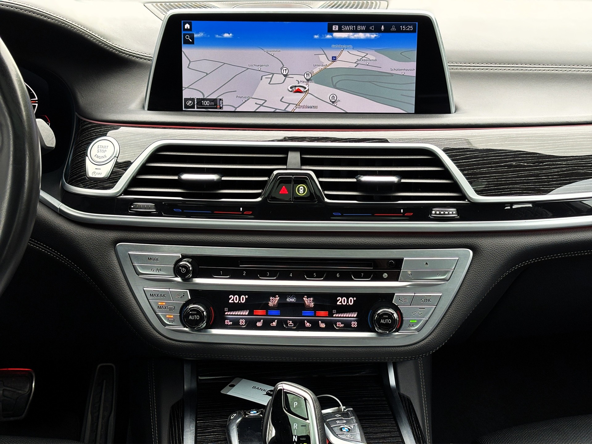 BMW 750Li xDrive❗M Sport❗Steptronic ✅CH-Fahrzeug & Gratis-Service✅-image-9