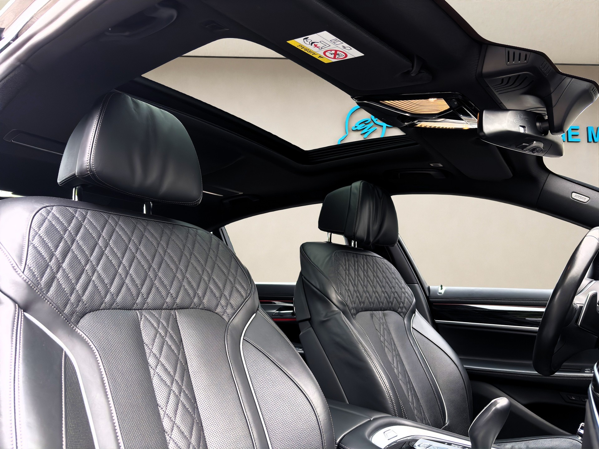 BMW 750Li xDrive❗M Sport❗Steptronic ✅CH-Fahrzeug & Gratis-Service✅-image-10
