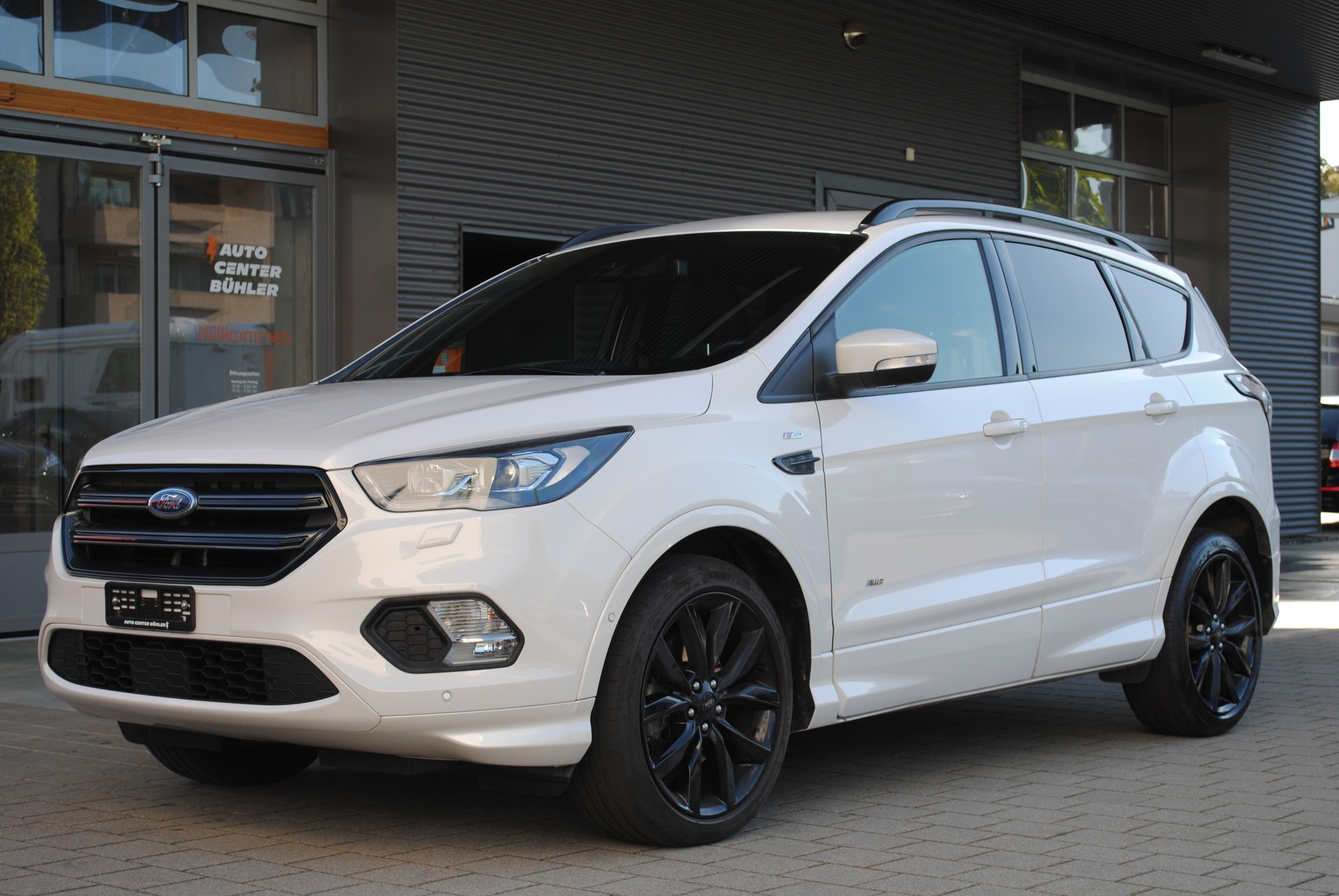 FORD Kuga 2.0 TDCi ST Line 4WD PowerShift-image-0