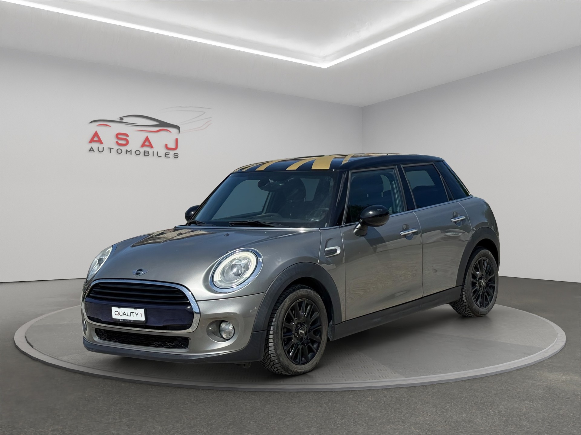 MINI Cooper Steptronic-image-2
