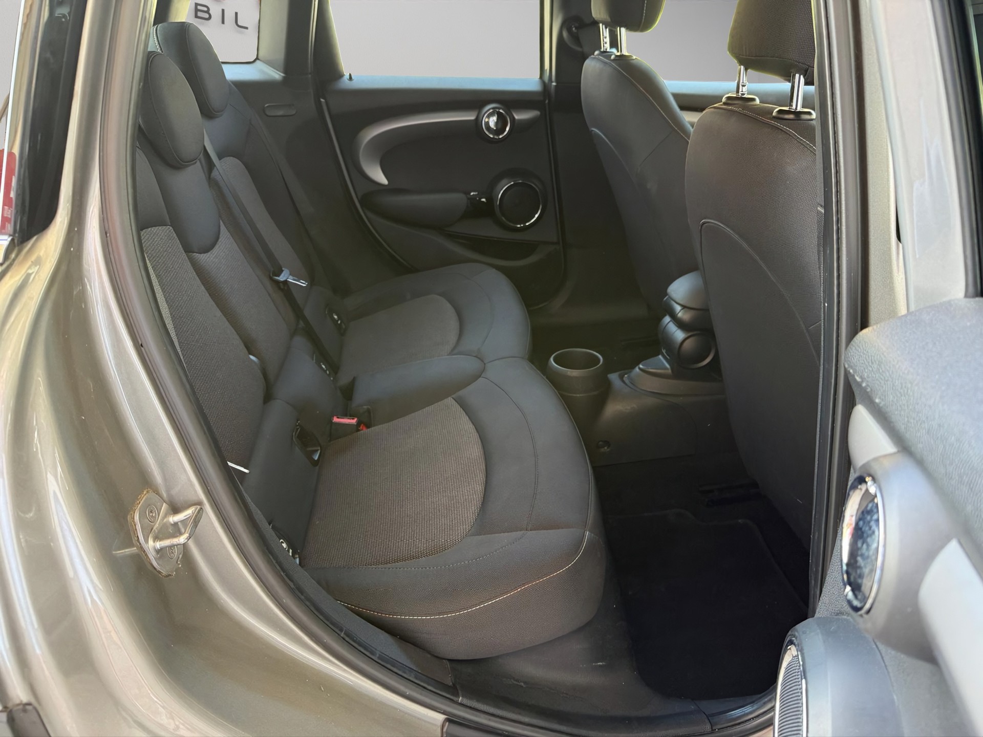 MINI Cooper Steptronic-image-14