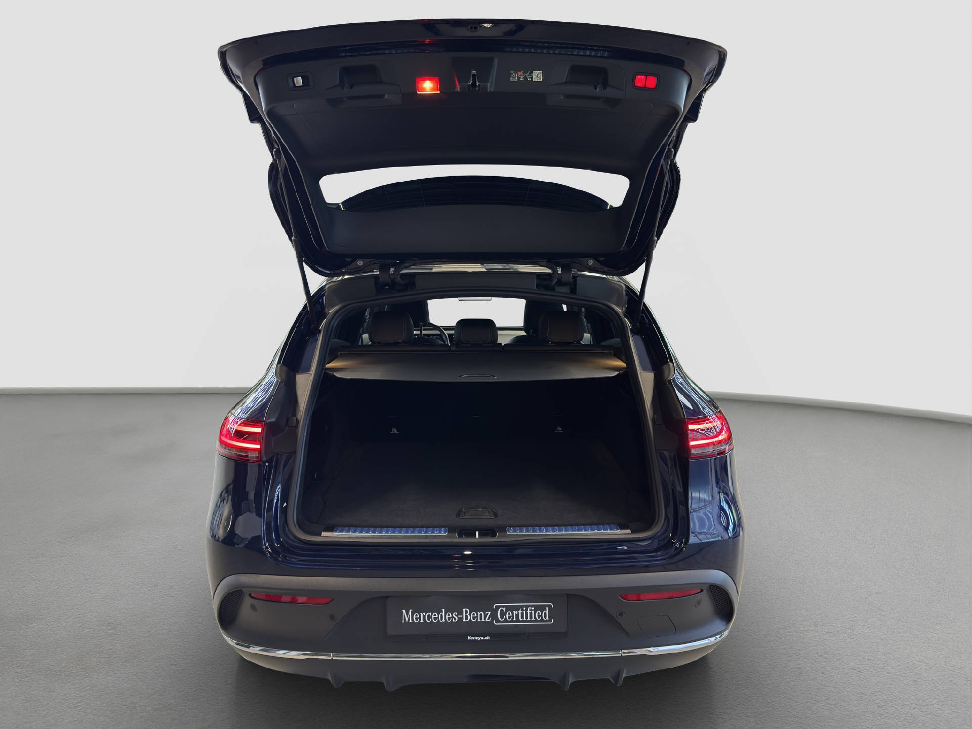 MERCEDES-BENZ EQC 400 AMG Line 4MATIC-image-14