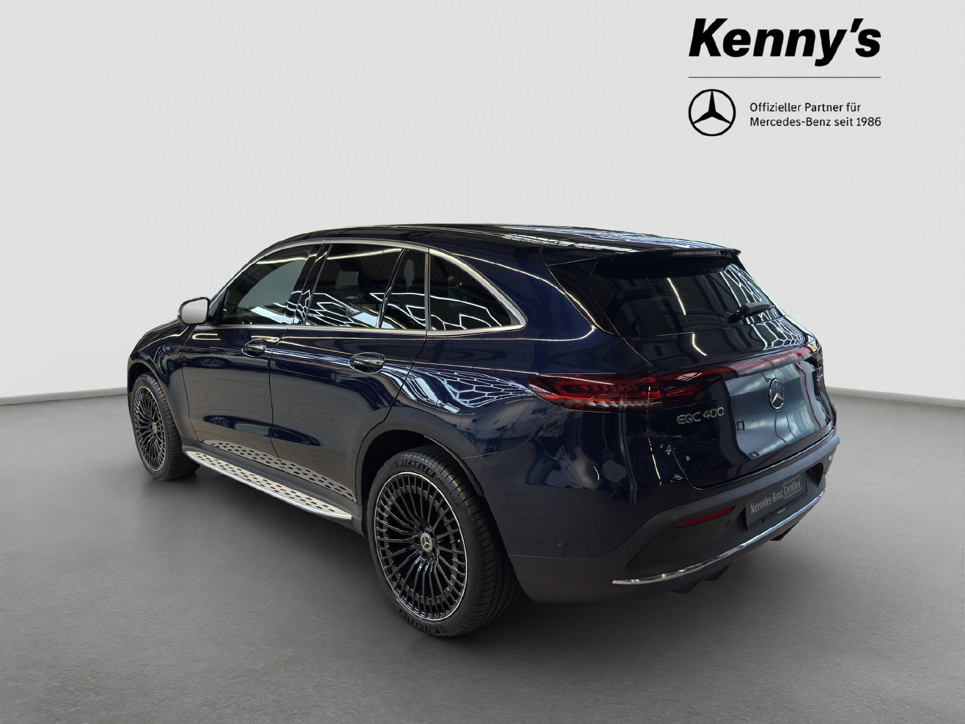 MERCEDES-BENZ EQC 400 AMG Line 4MATIC-image-3