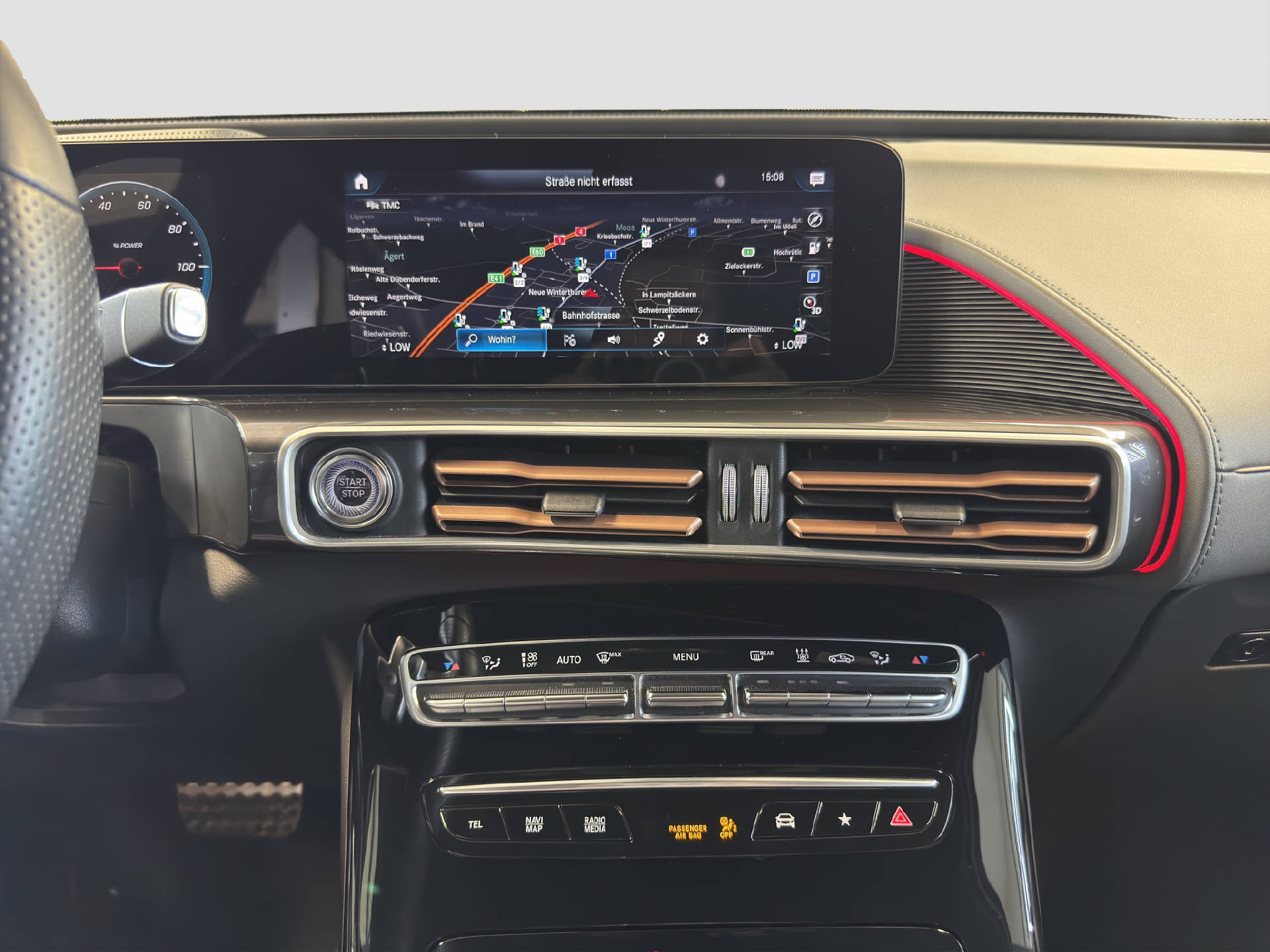 MERCEDES-BENZ EQC 400 AMG Line 4MATIC-image-10