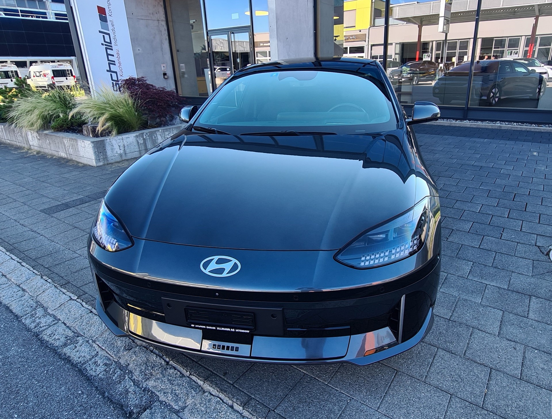 HYUNDAI Ioniq 6 77kWh Launch Edition 2WD-image-0