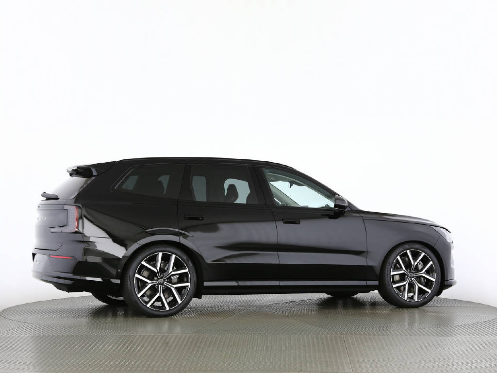 VOLVO EX 90 Twin Performance Ultra AWDD 800V-image-14