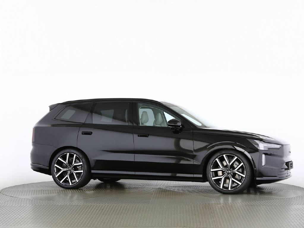 VOLVO EX 90 Twin Performance Ultra AWDD 800V-image-17