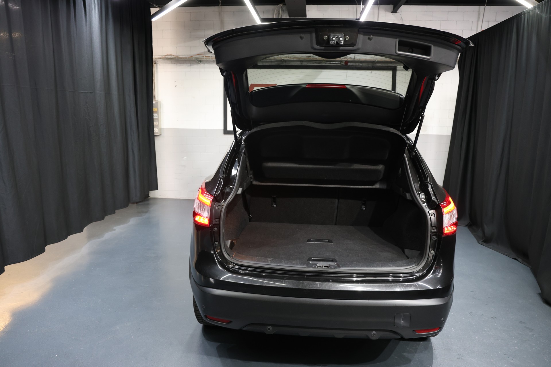 NISSAN Qashqai 1.6 dCi tekna ALL-MODE 4x4-image-16