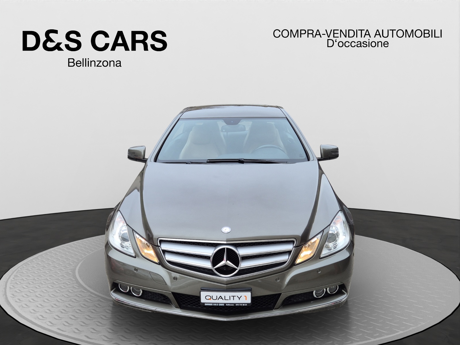 MERCEDES-BENZ E 250 CGI BlueEfficiency Automatic-image-1