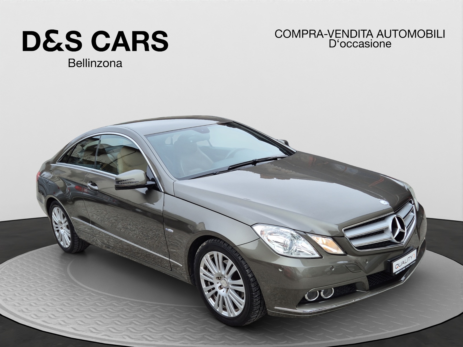 MERCEDES-BENZ E 250 CGI BlueEfficiency Automatic-image-7