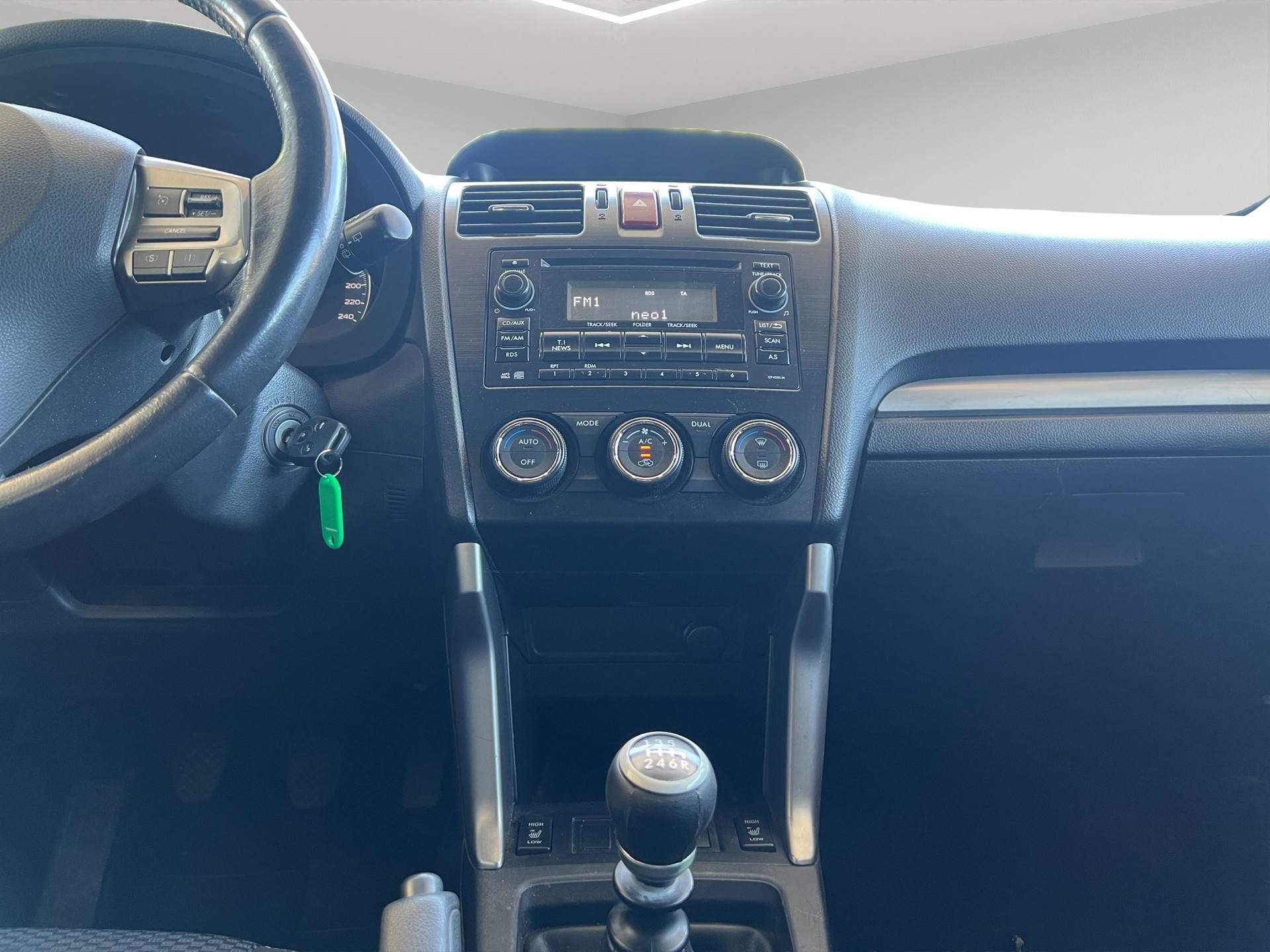 SUBARU Forester 2.0i Swiss-image-8