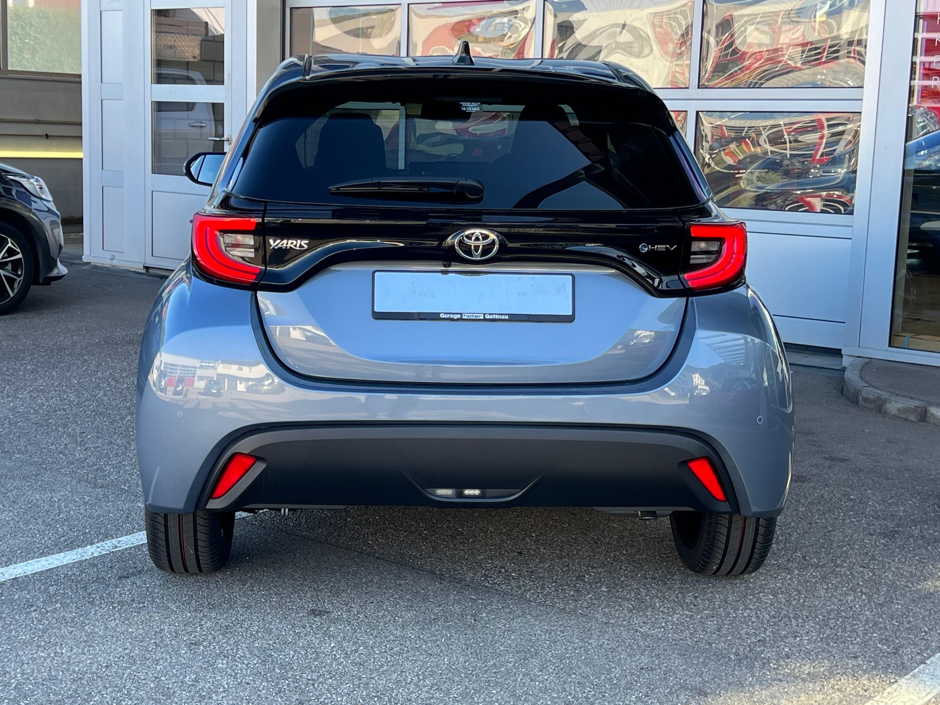 TOYOTA Yaris 1.5 VVT-i HSD Trend-image-6