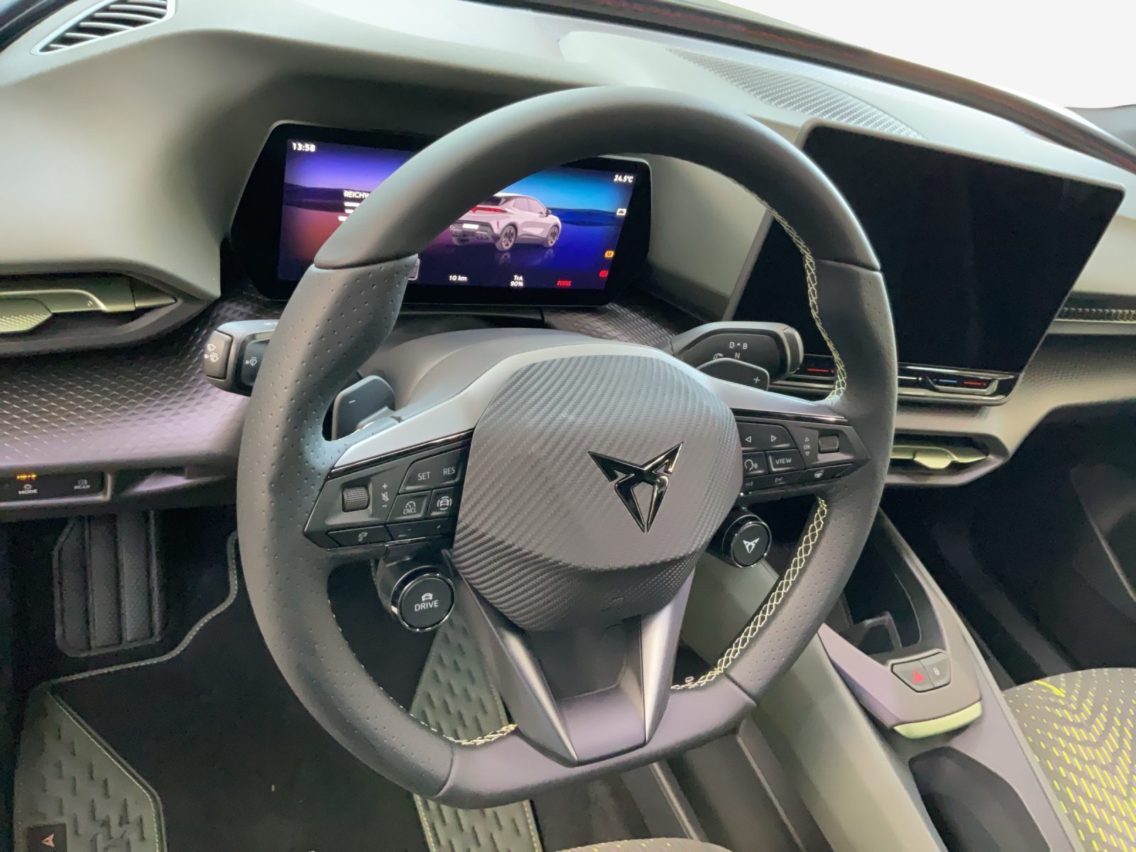 CUPRA Raval 52 kWh VZ Extreme Launch Edition-image-9