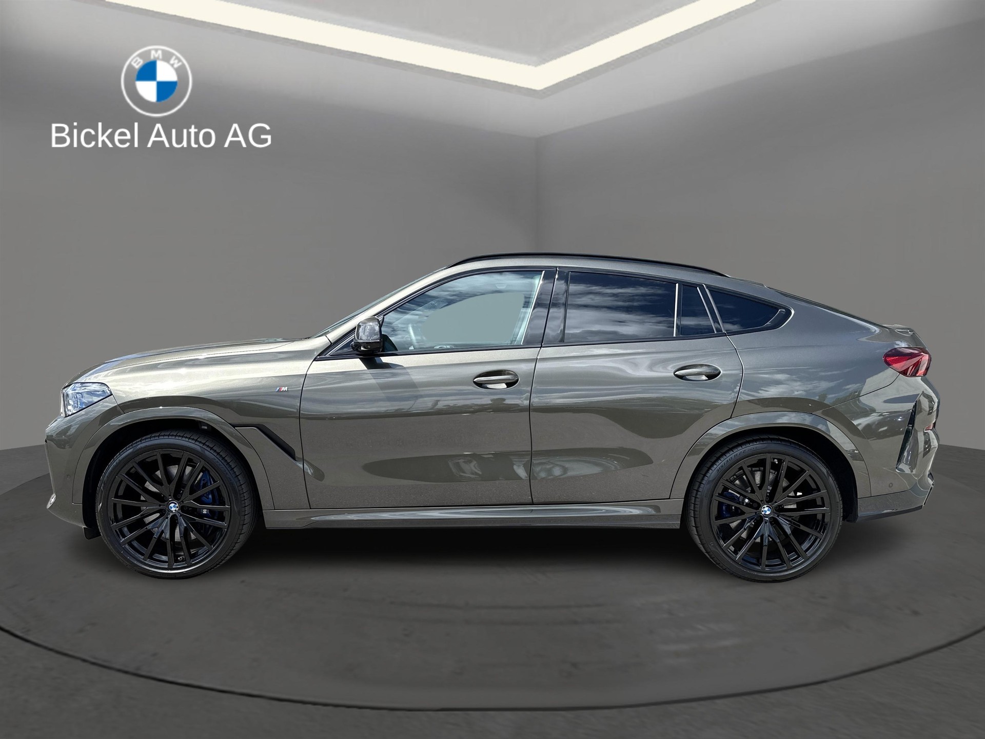 BMW X6 M50i-image-3