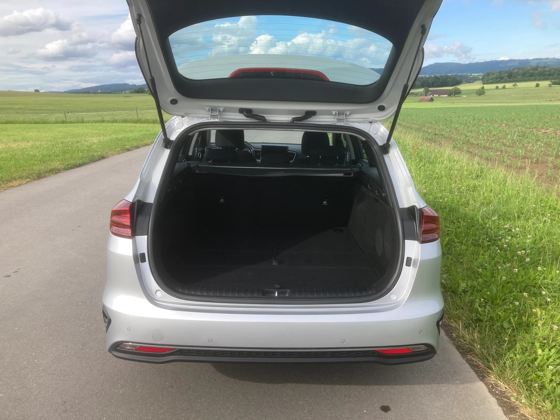 KIA Ceed Sportswagon 1.5 T-GDi MHEV Power DCT-image-5