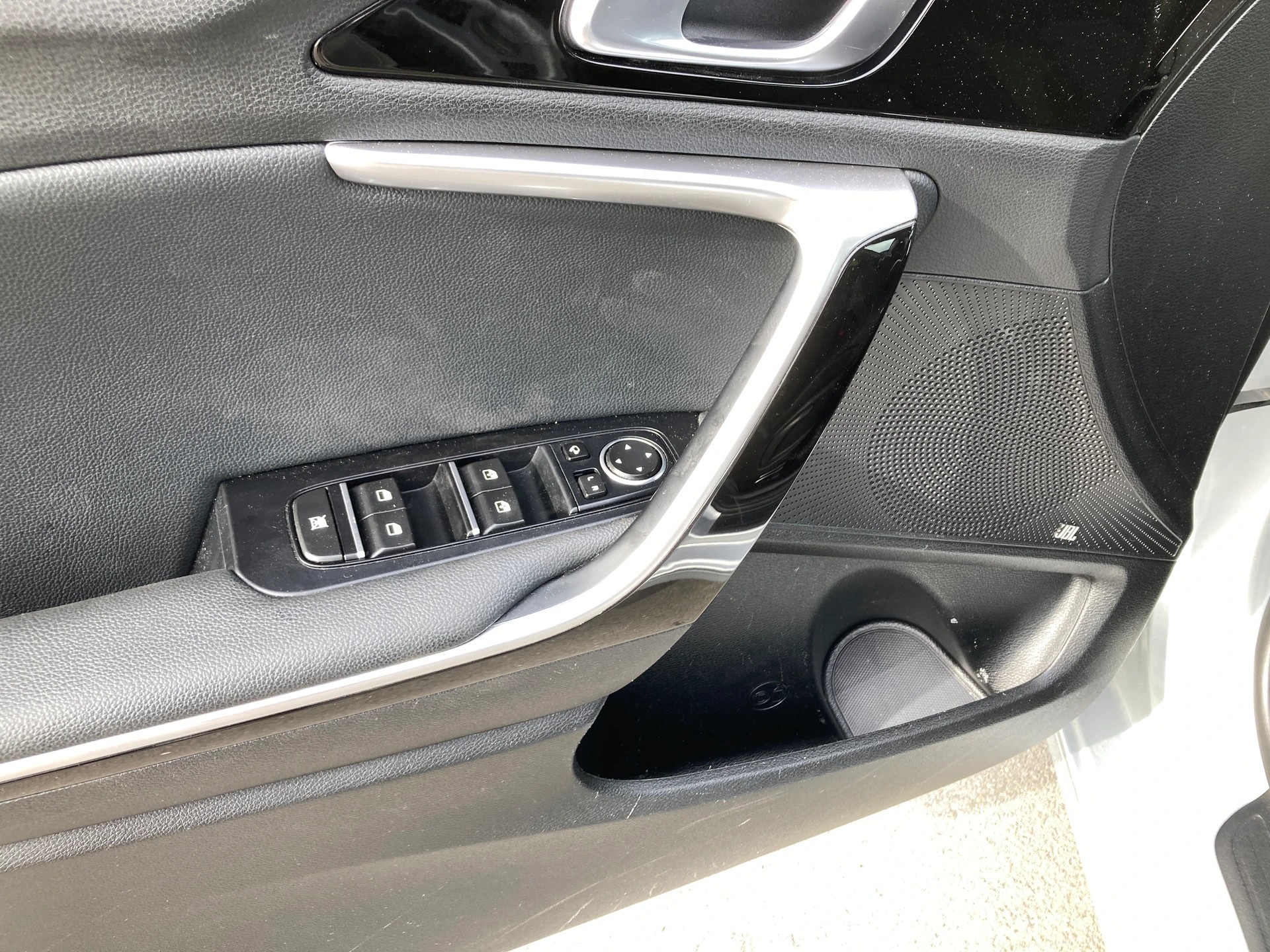 KIA Ceed Sportswagon 1.5 T-GDi MHEV Power DCT-image-9
