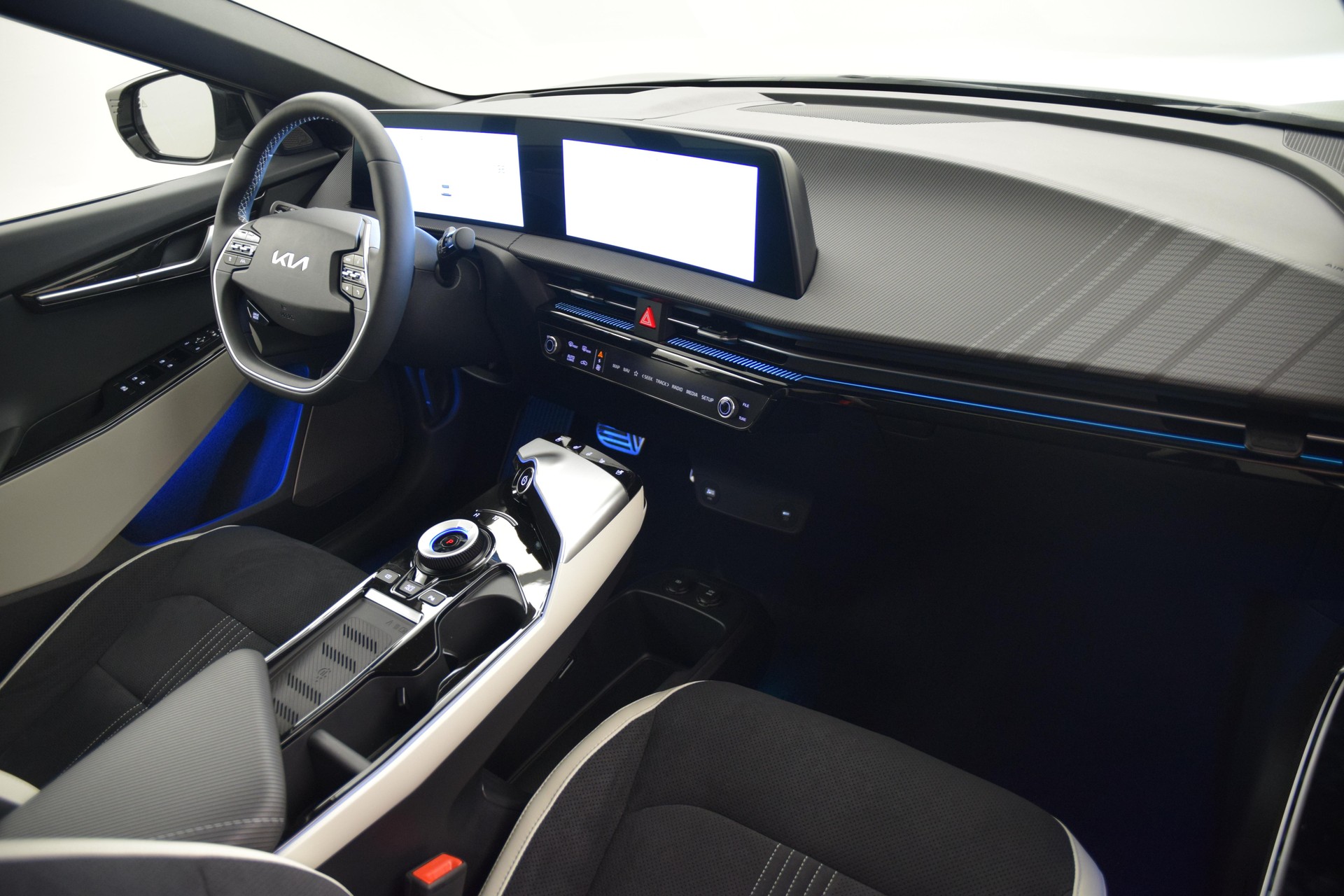 KIA EV6 77 kWh GT-Line 4x4-image-24
