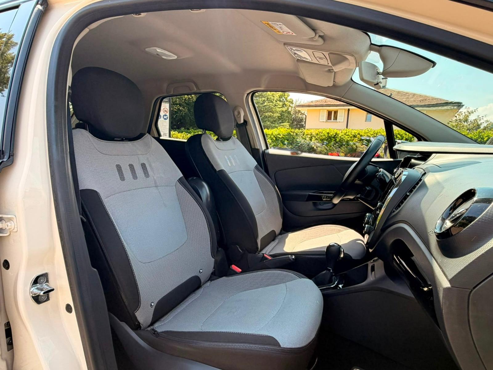 RENAULT Captur 1.2 T 16V Dynamique EDC-image-16