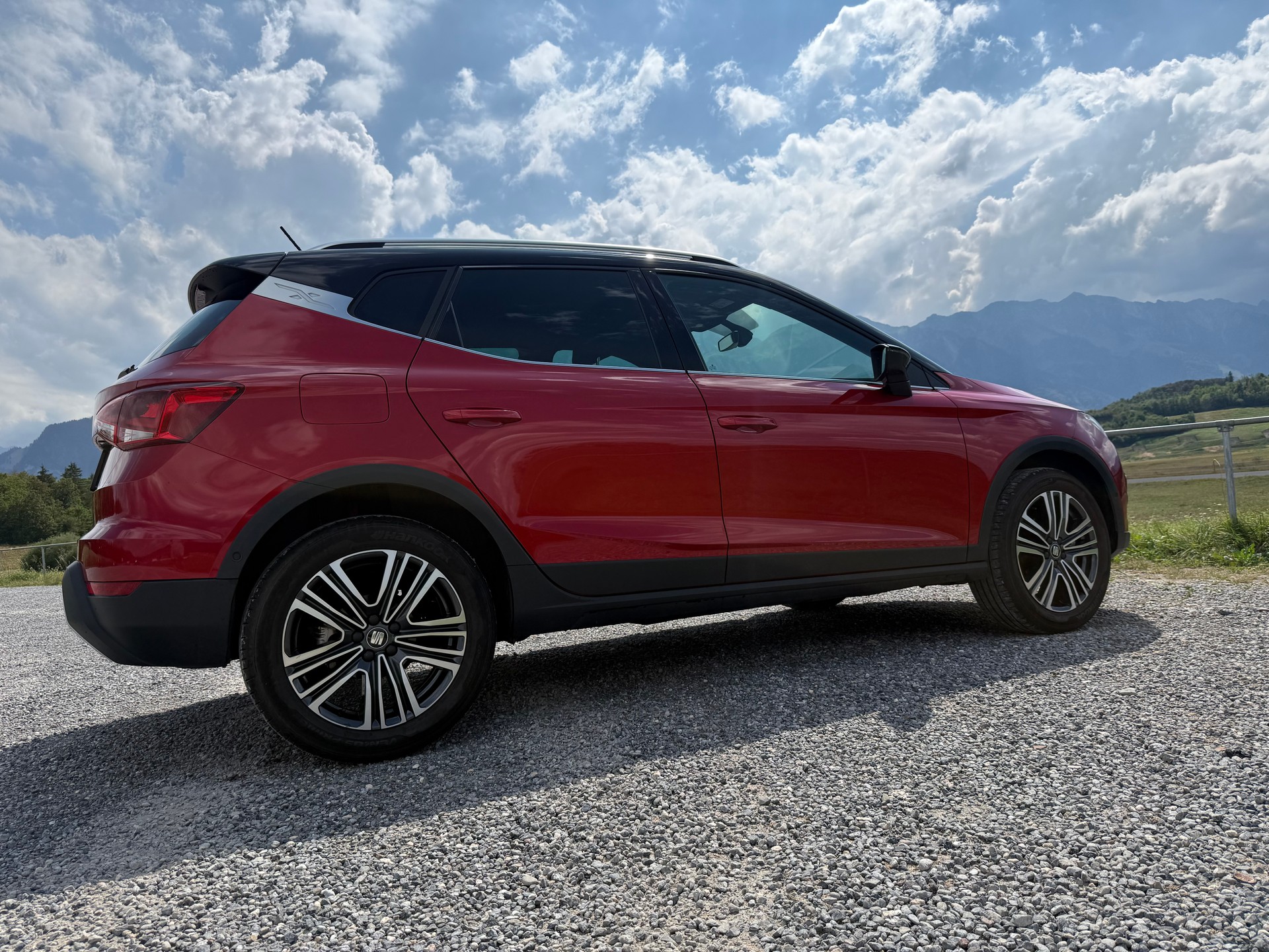 SEAT Arona 1.0 TSI Xcellence DSG-image-2
