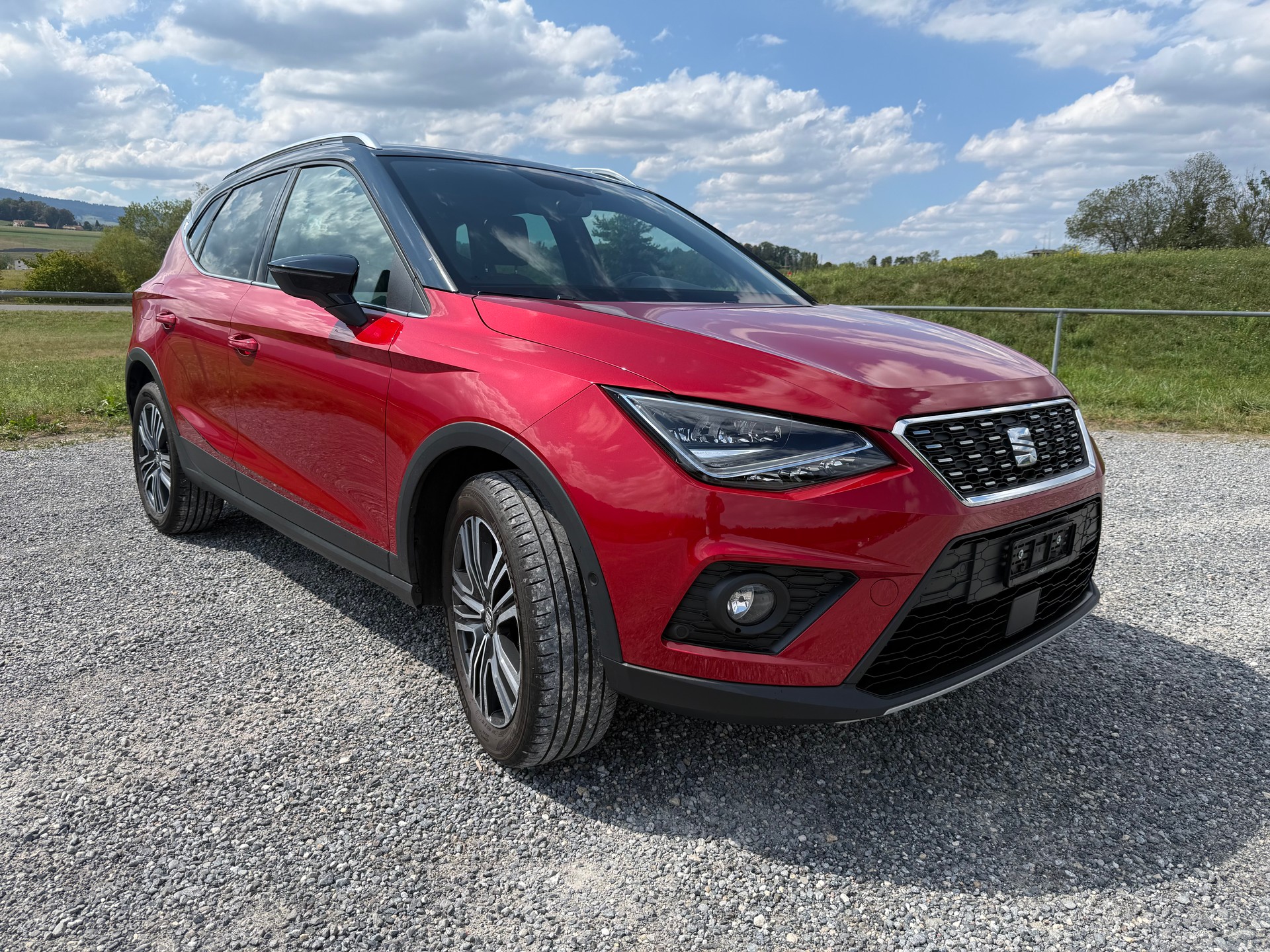 SEAT Arona 1.0 TSI Xcellence DSG-image-0