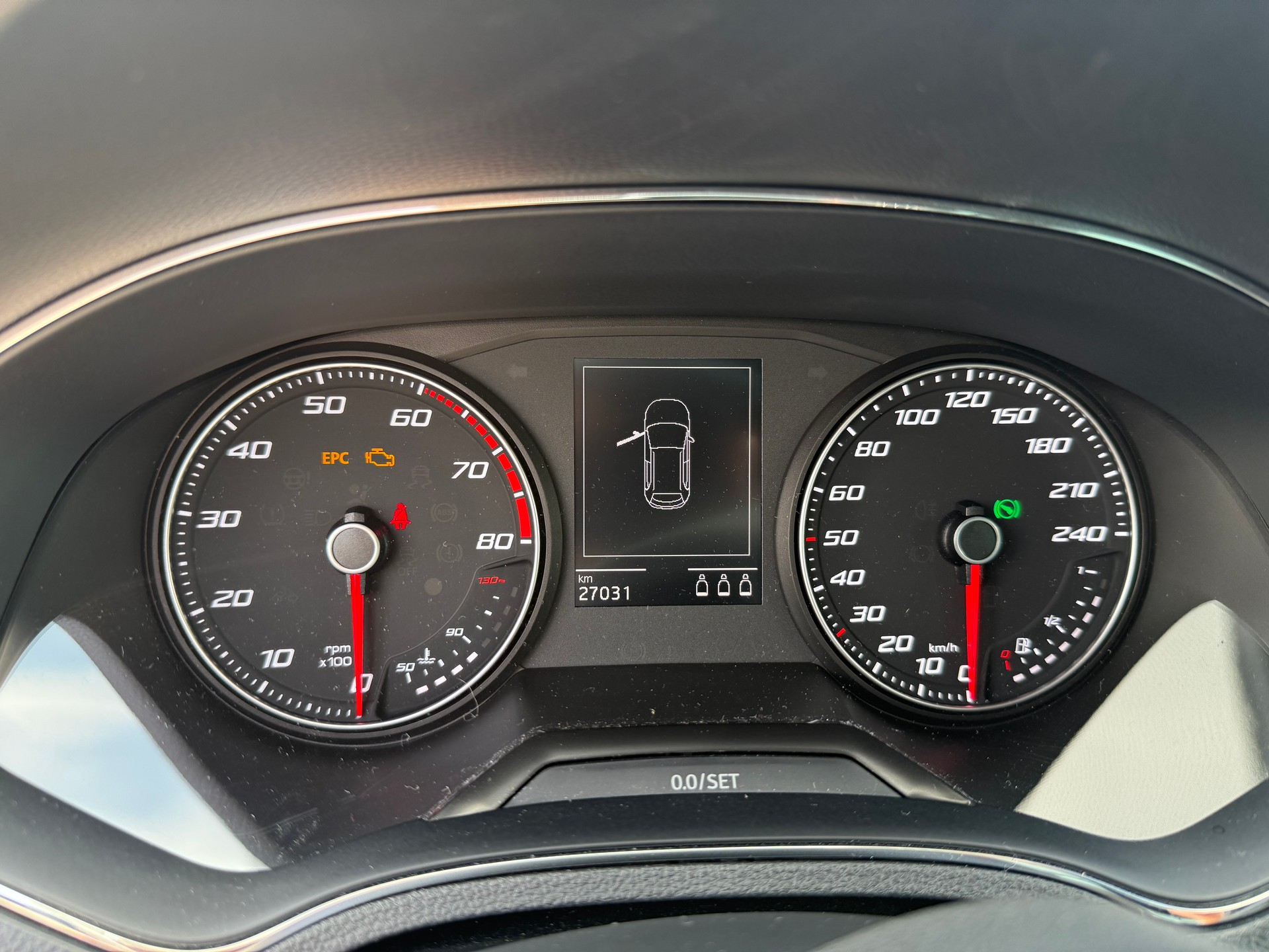 SEAT Arona 1.0 TSI Xcellence DSG-image-4