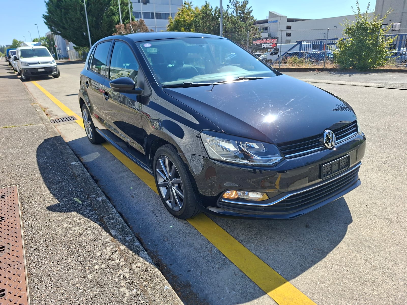 VW 1.2 BlueMotion Automatique-image-1