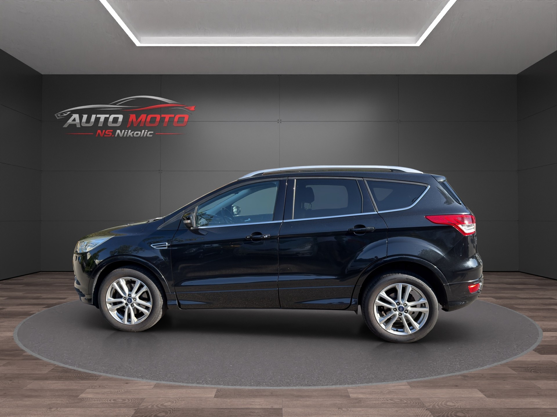 FORD Kuga 2.0 TDCi Titanium 4WD PowerShift-image-4