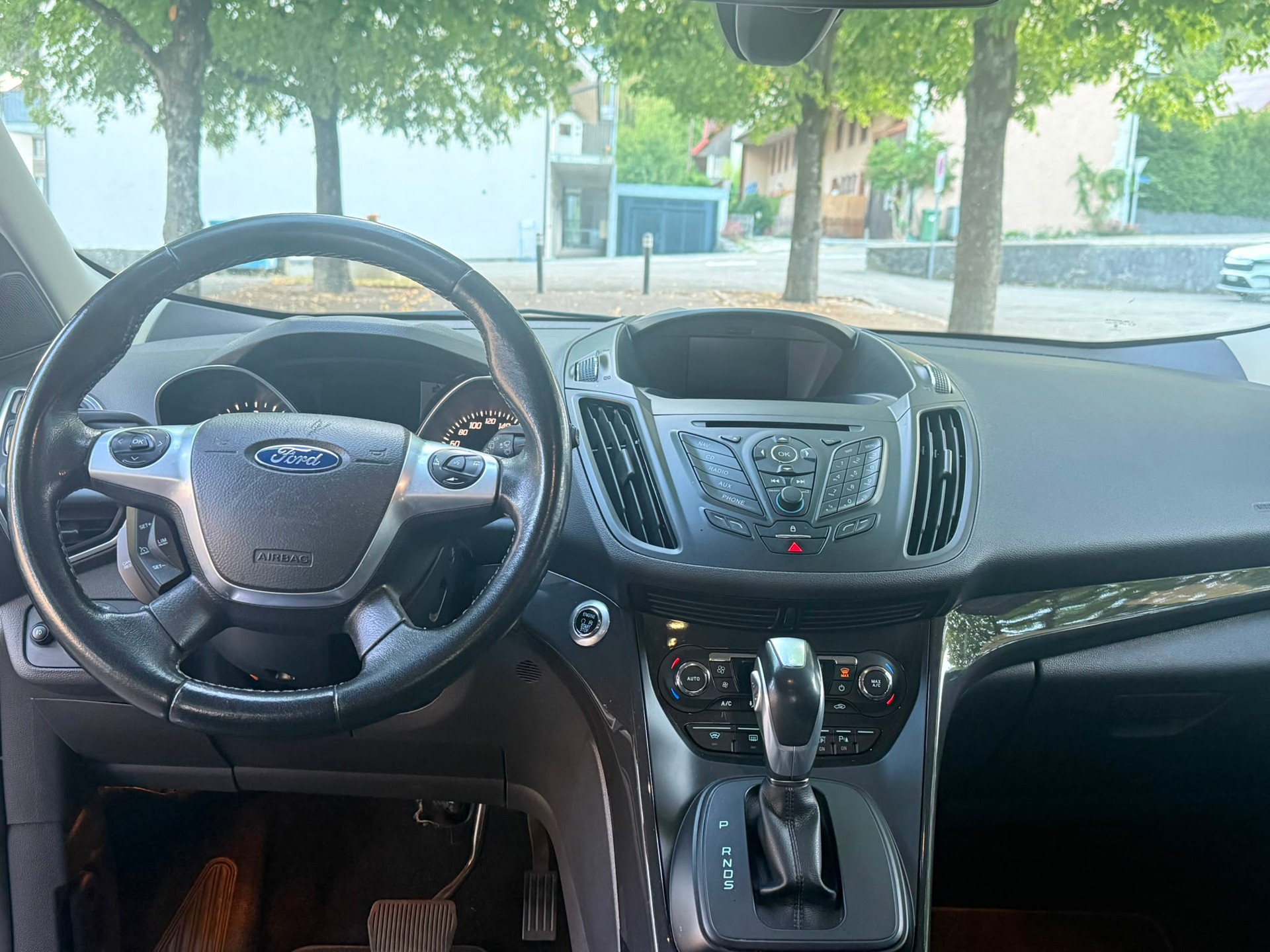FORD Kuga 2.0 TDCi Titanium 4WD PowerShift-image-7