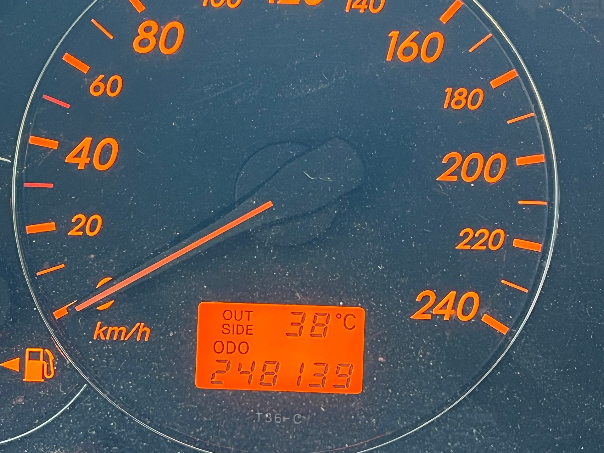 TOYOTA Avensis 2.0 D4 VVT-i Linea Sol Sportswagon-image-7