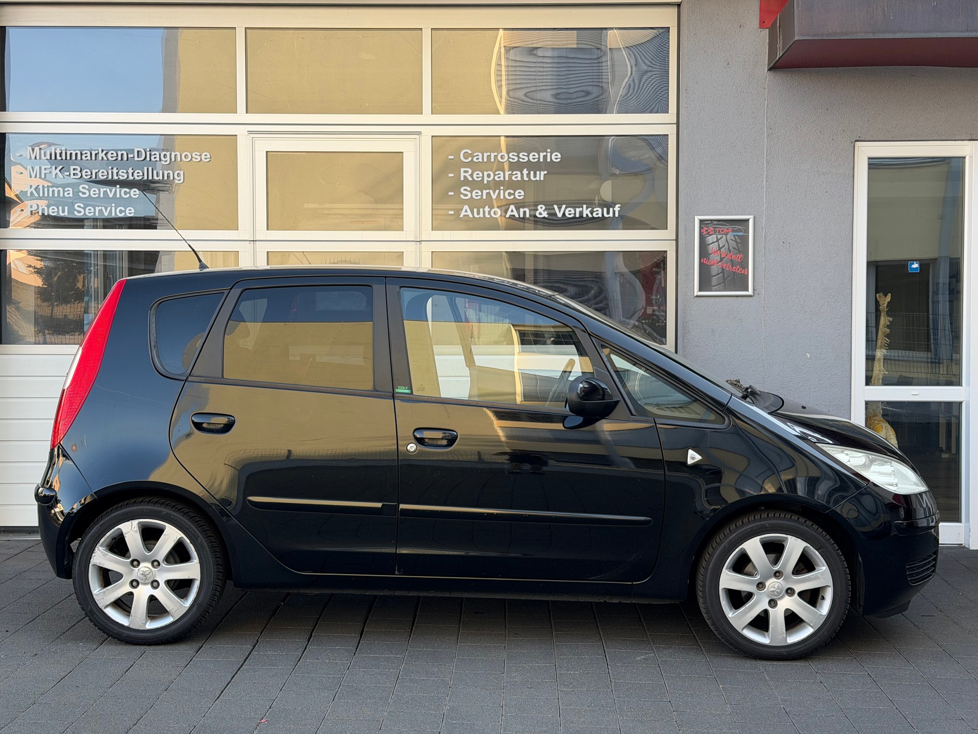 MITSUBISHI Colt 1.3 16V Fashion*Frisch ab MFK&Gr. Service*Neue Pneu*A/C Klima*Sparsam&Zuverlässig*-image-5