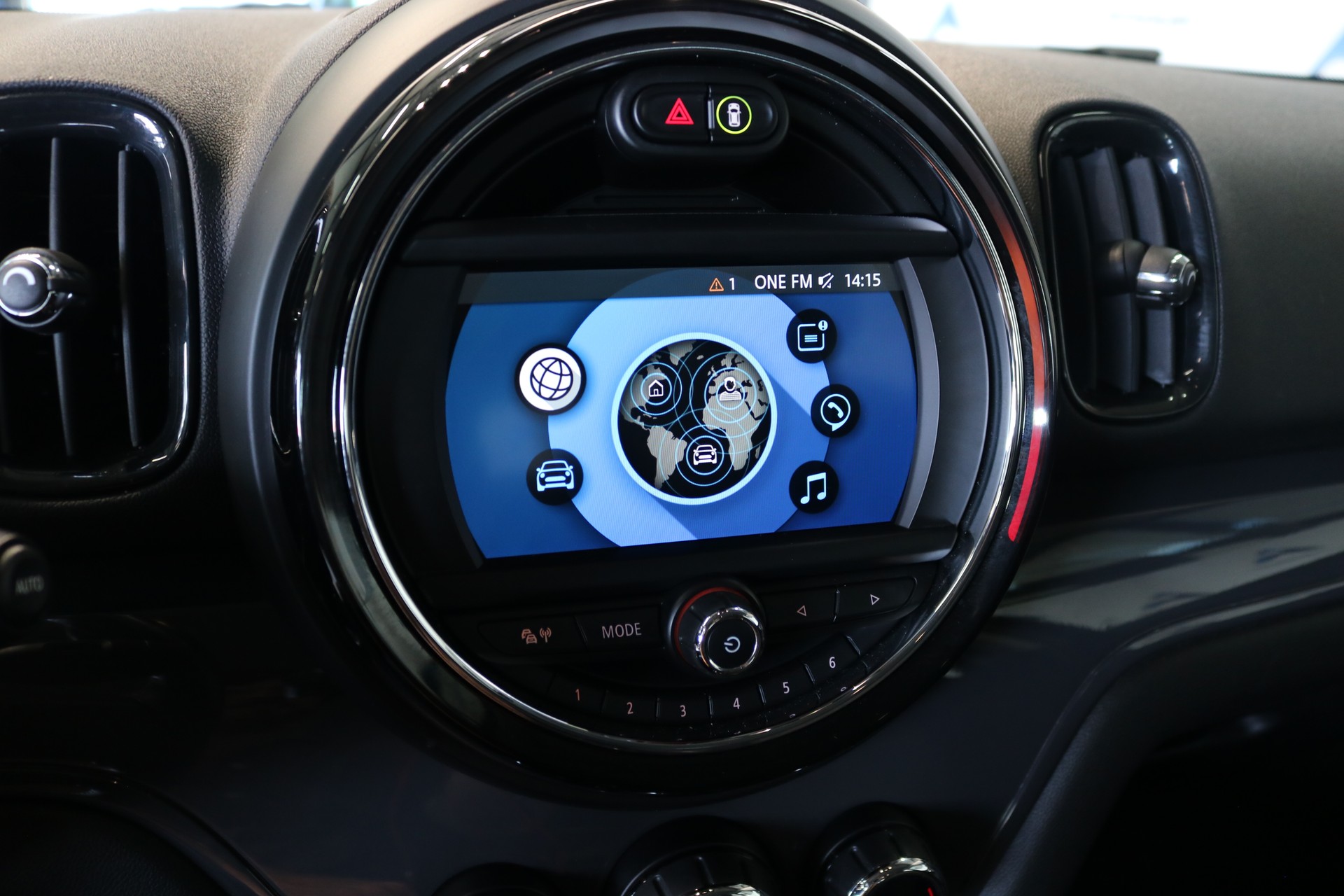 MINI Countryman One FWD-image-40