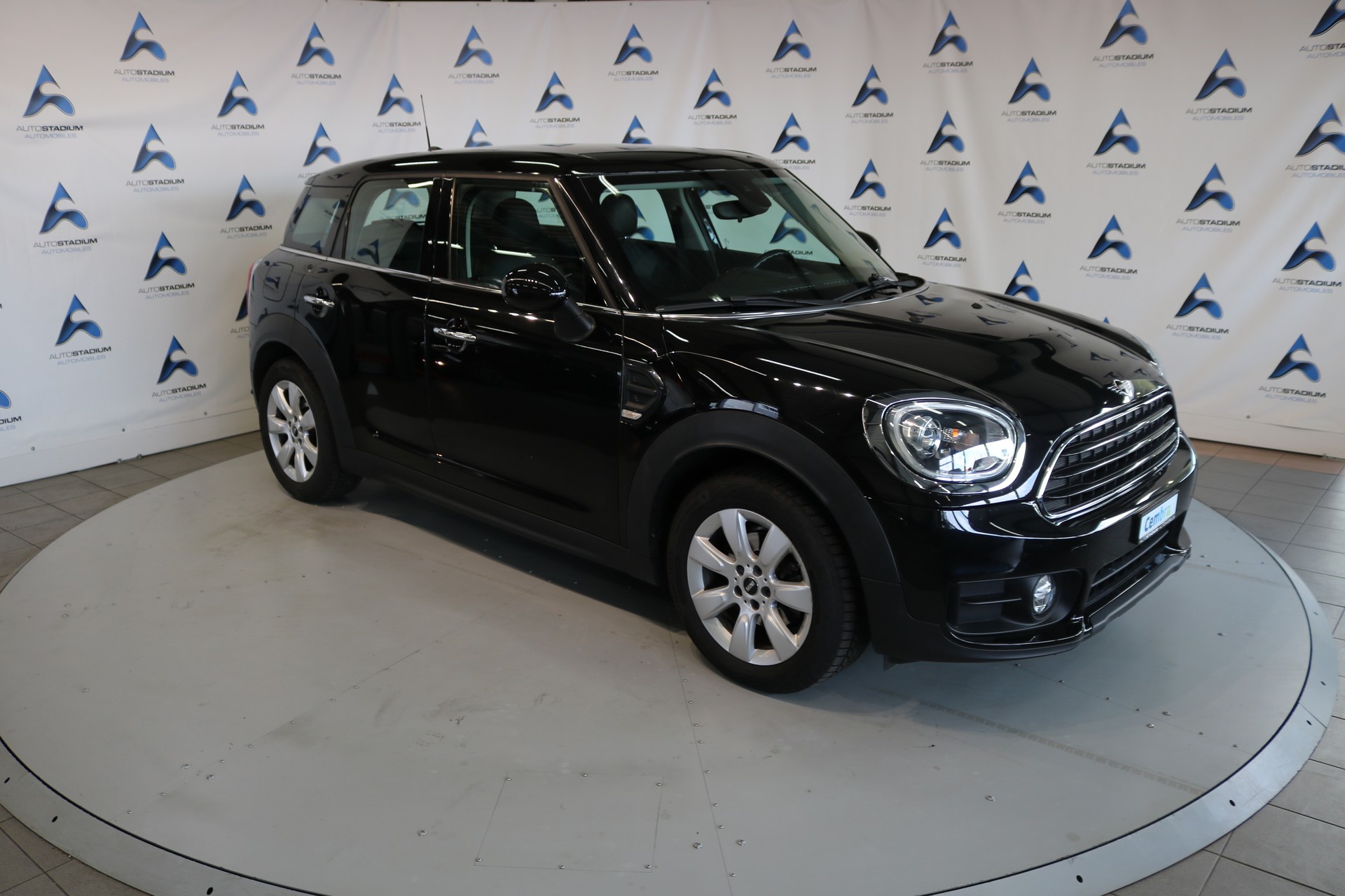 MINI Countryman One FWD-image-25